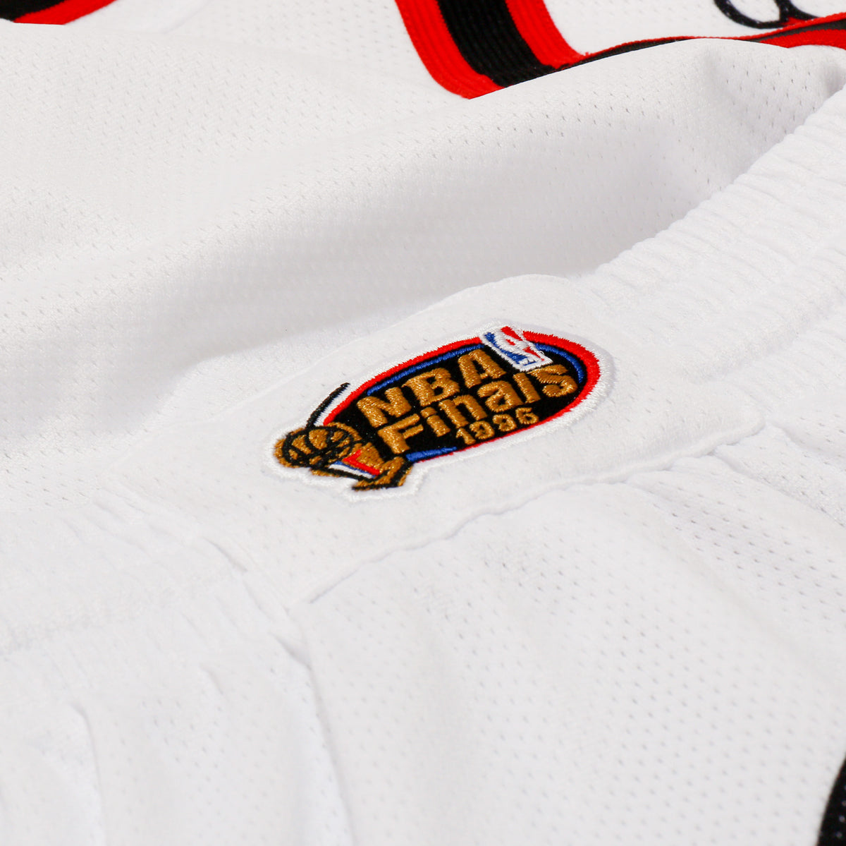 Mitchell & Ness NBA Big Face 2.0 Chicago Bulls Shorts Mens Shorts Red  SHORBW19147-CBURED1 – Shoe Palace