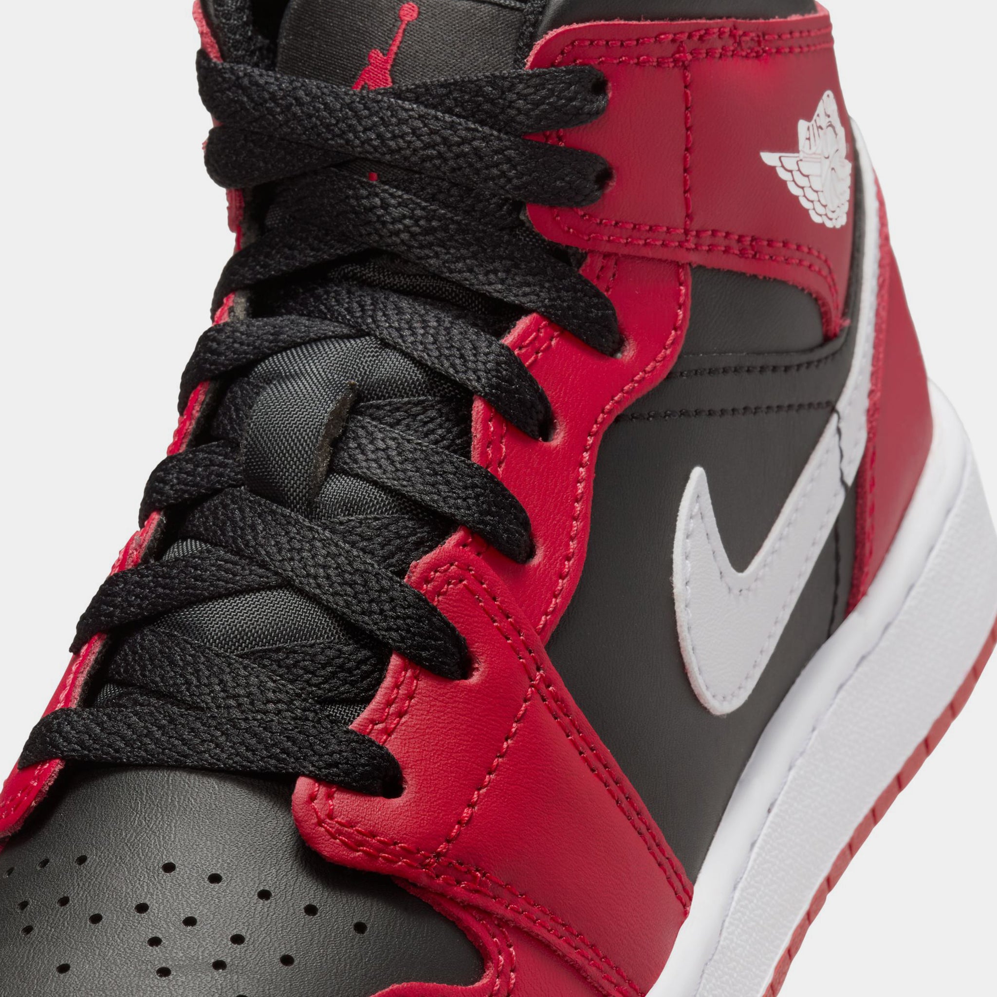 Nike Air shops Jordan 1 Mid 'Black Gym Red' 4Y