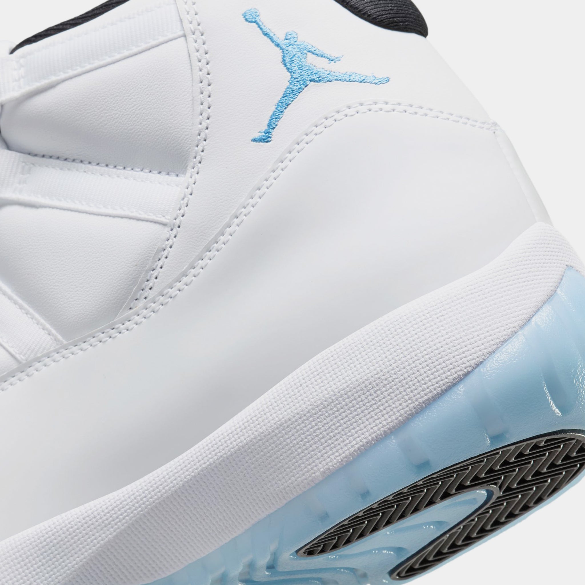 Jordan 11 sale Legend Blue