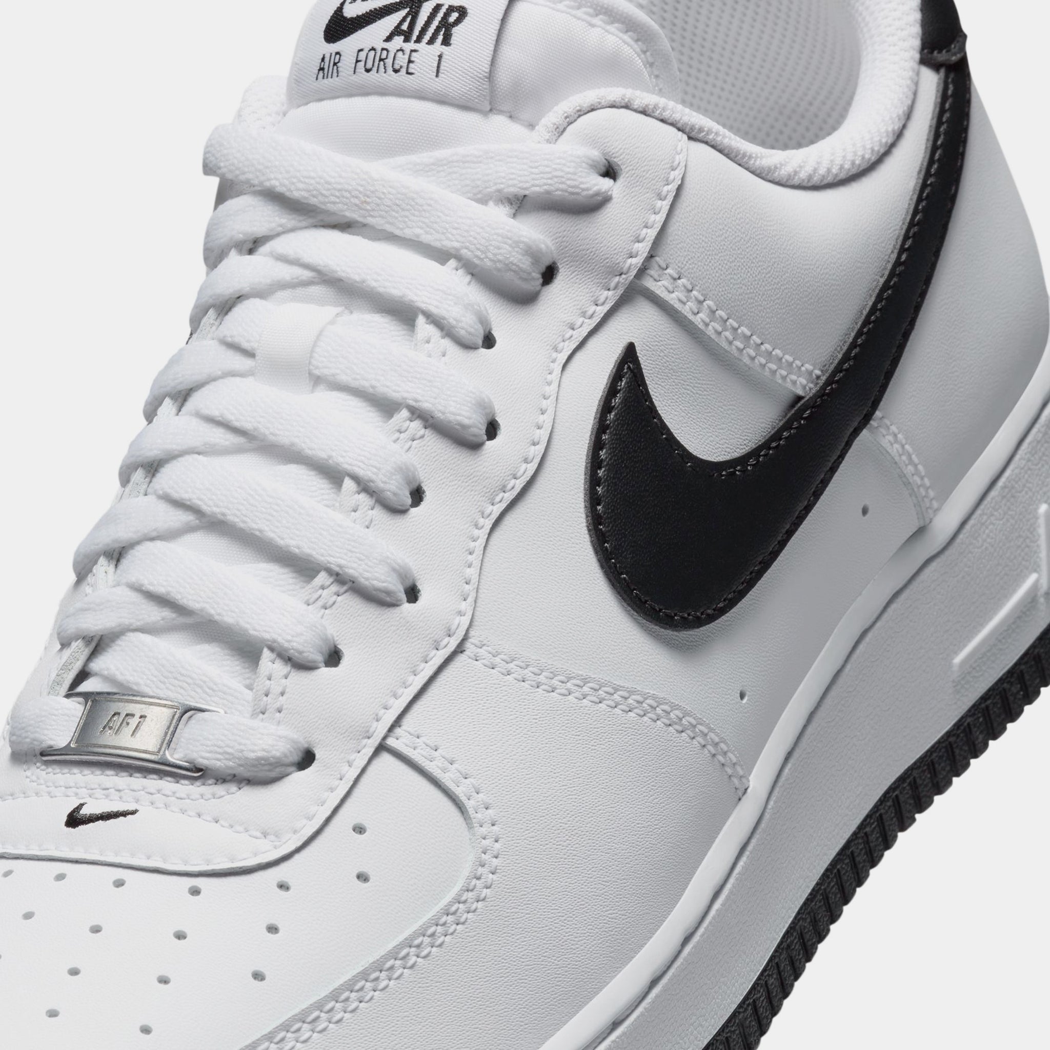 Nike Air Force 1 07 White Black 9