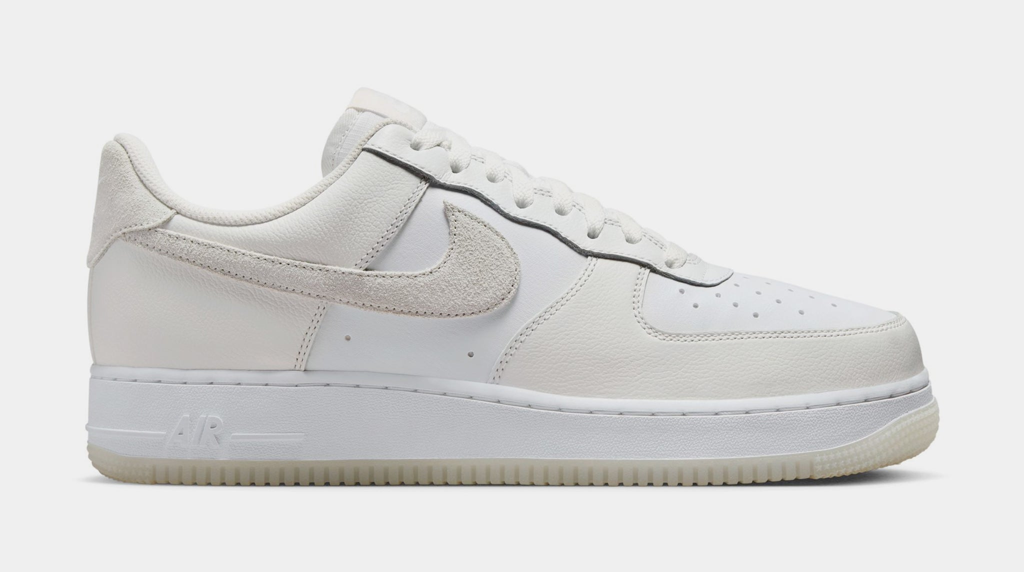 Nike Air Force 1 '07 LV8 Mens Lifestyle Shoes White Summit White ...