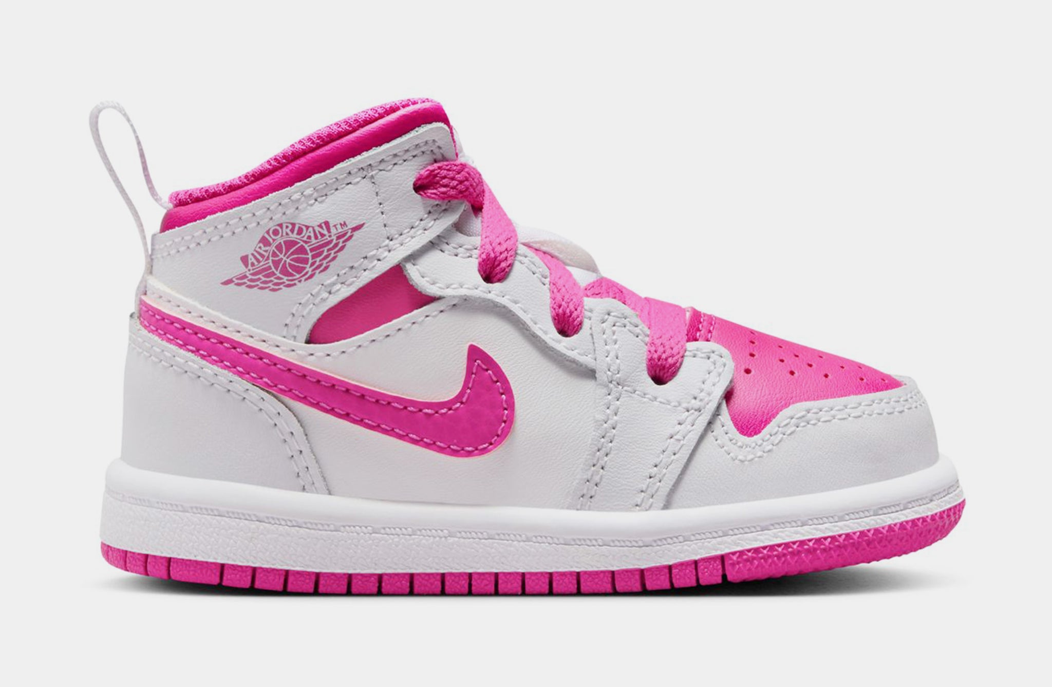 Jordan 1 pink offers mid fire