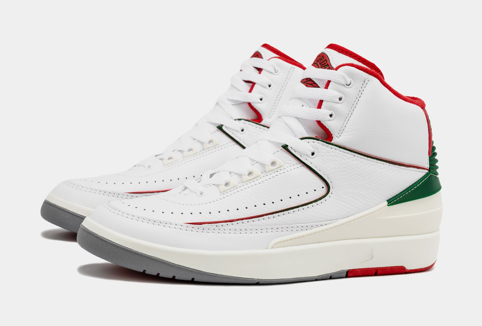 Jordan retro 2 shop red and white