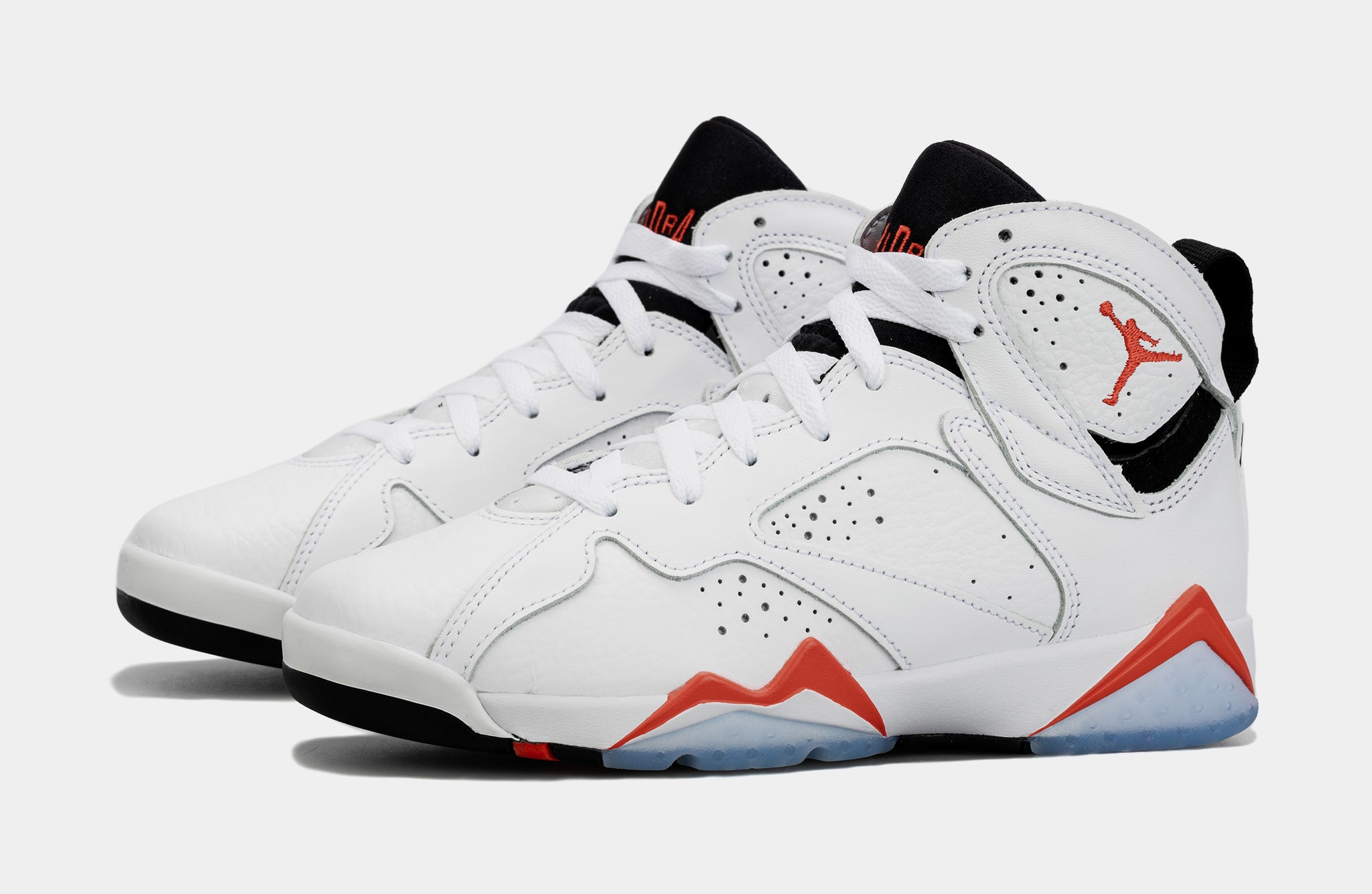 Jordan Air Jordan 7 Retro White Infrared Grade School Lifestyle