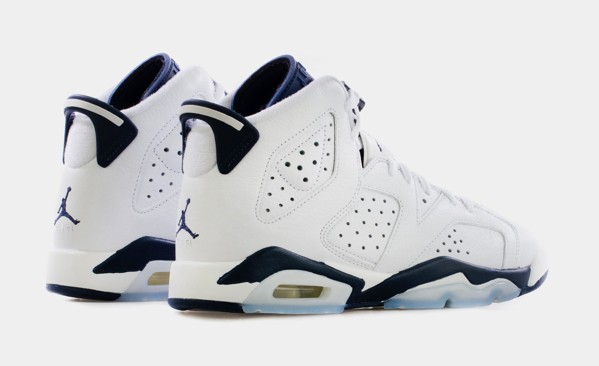 Jordan navy outlet blue and white