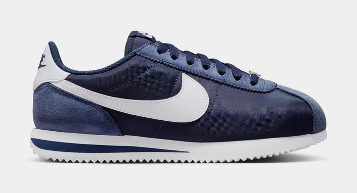 Nike class?c store cortez