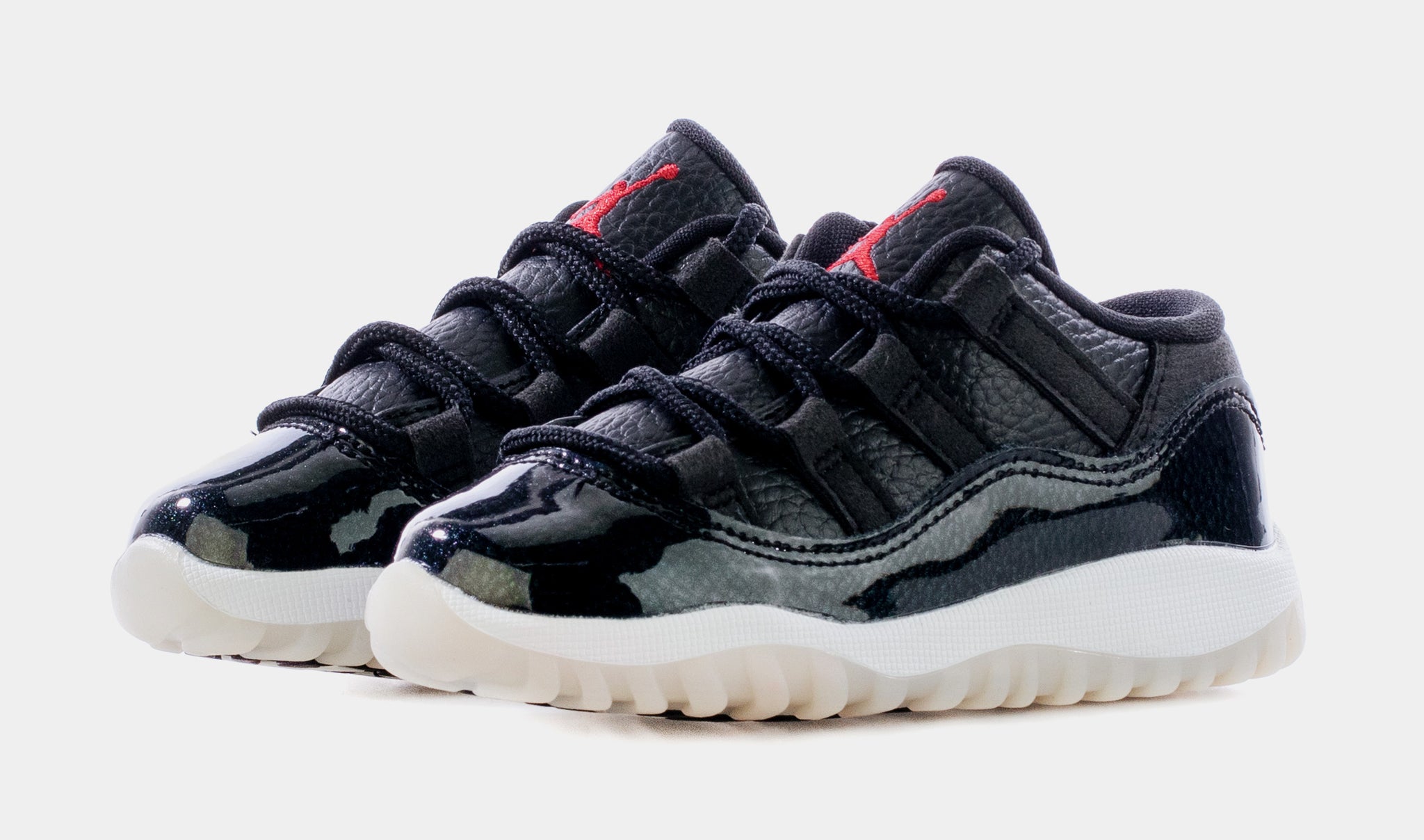 Jordan Air Jordan 11 Retro Low 72-10 Grade School Lifestyle Shoes