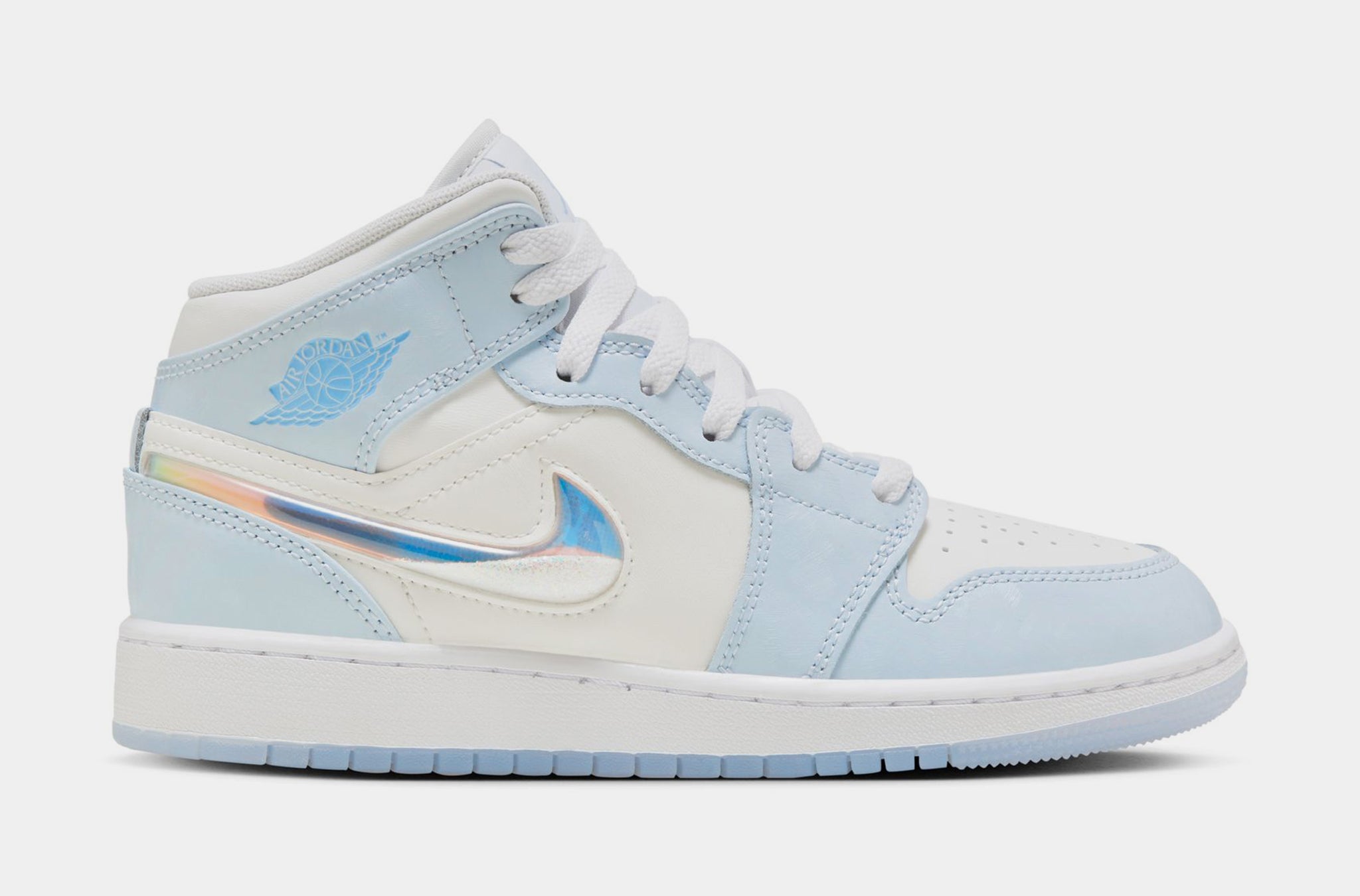 Air jordan outlet blue and white