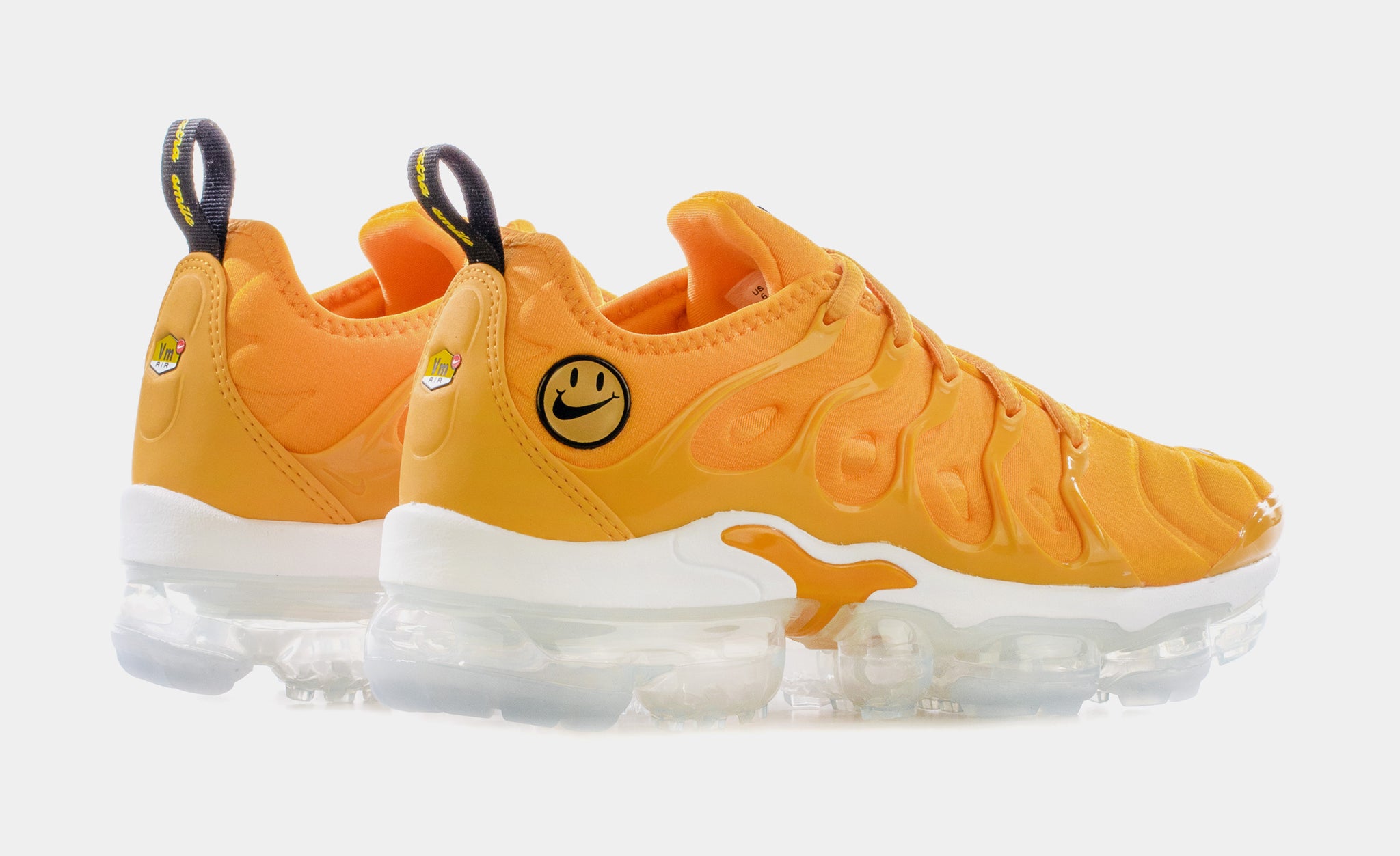 All yellow store vapormax plus