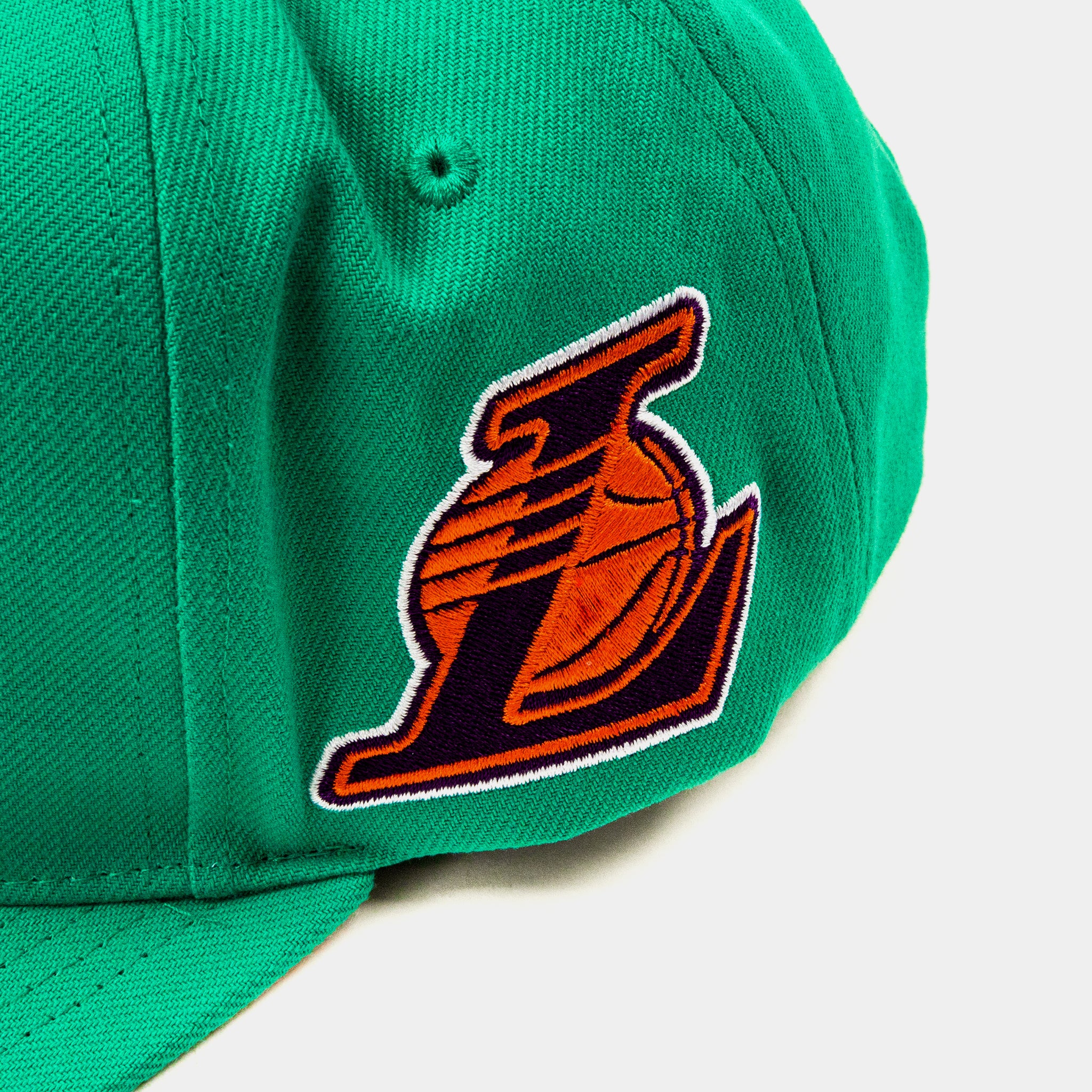 MITCHELL & NESS: BAGS AND ACCESSORIES, MITCHELL AND NESS BOSTON