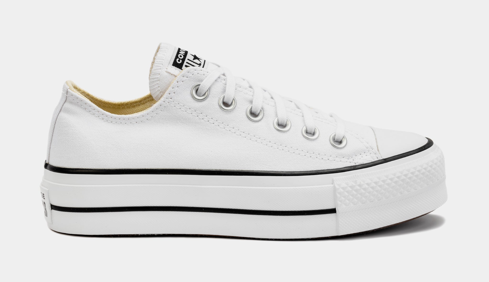 Chuck taylor all star lift white deals