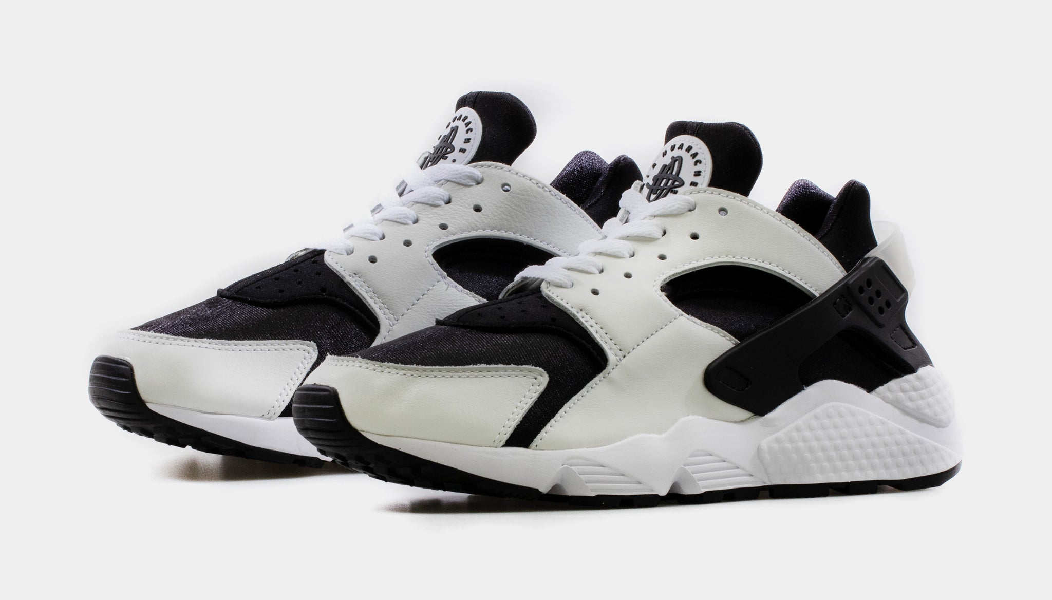 Air best sale huarache logo