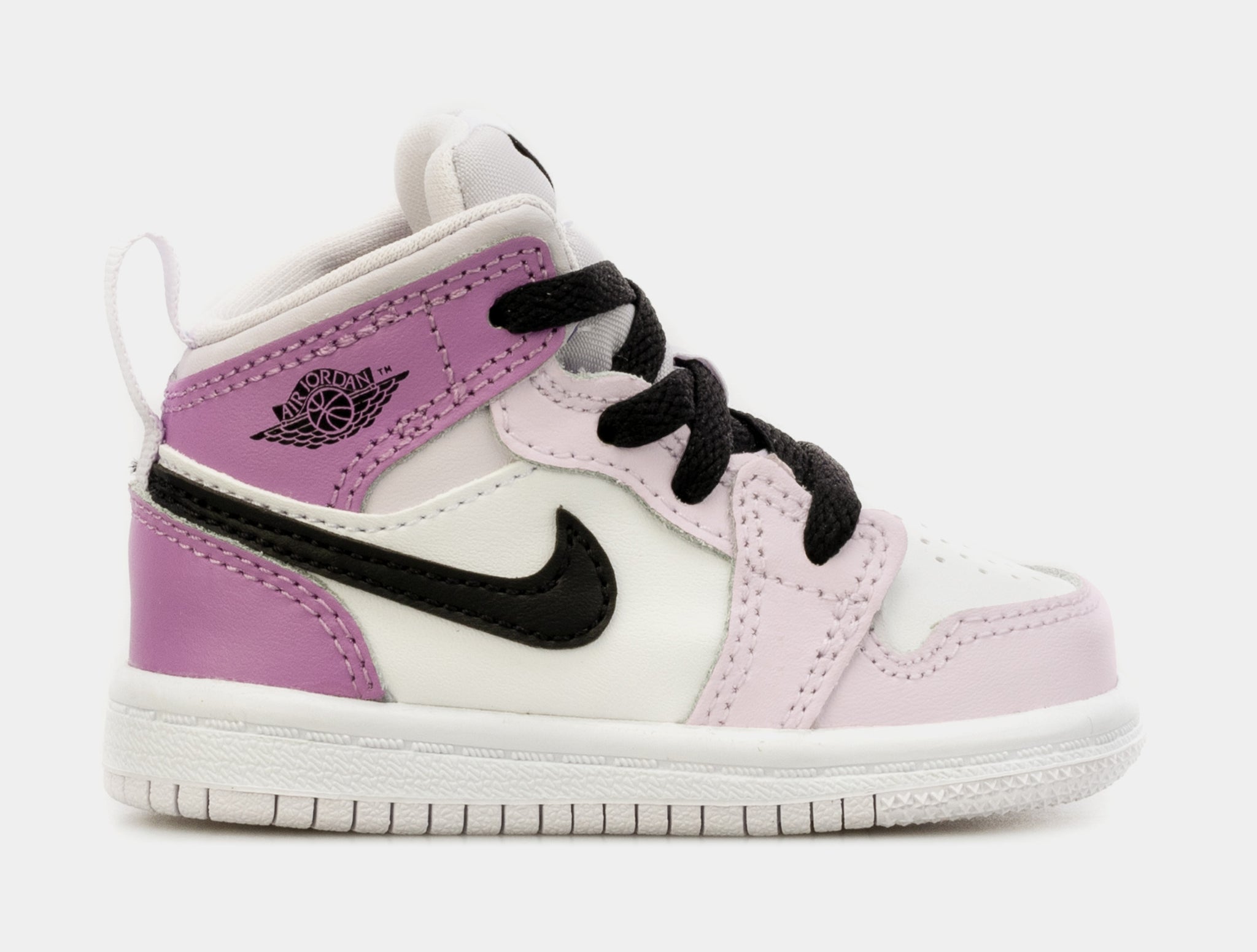 Pink and clearance white jordans toddler