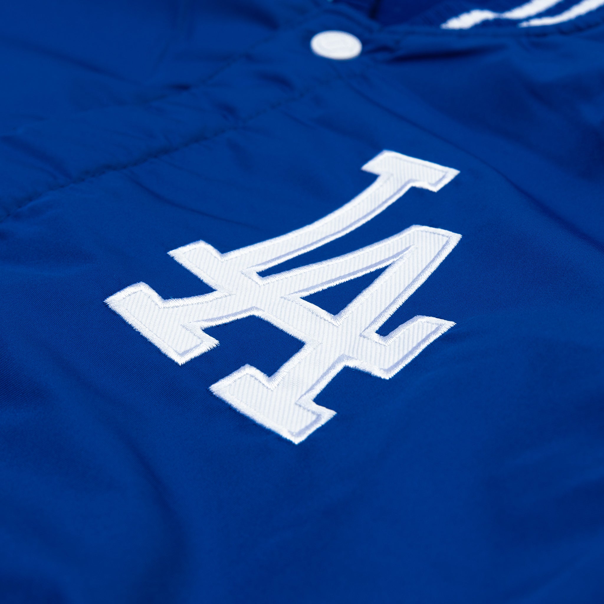 Men's Nike White/Light Blue Los Angeles Dodgers Rewind Warmup V-Neck Pullover Jacket Size: Medium