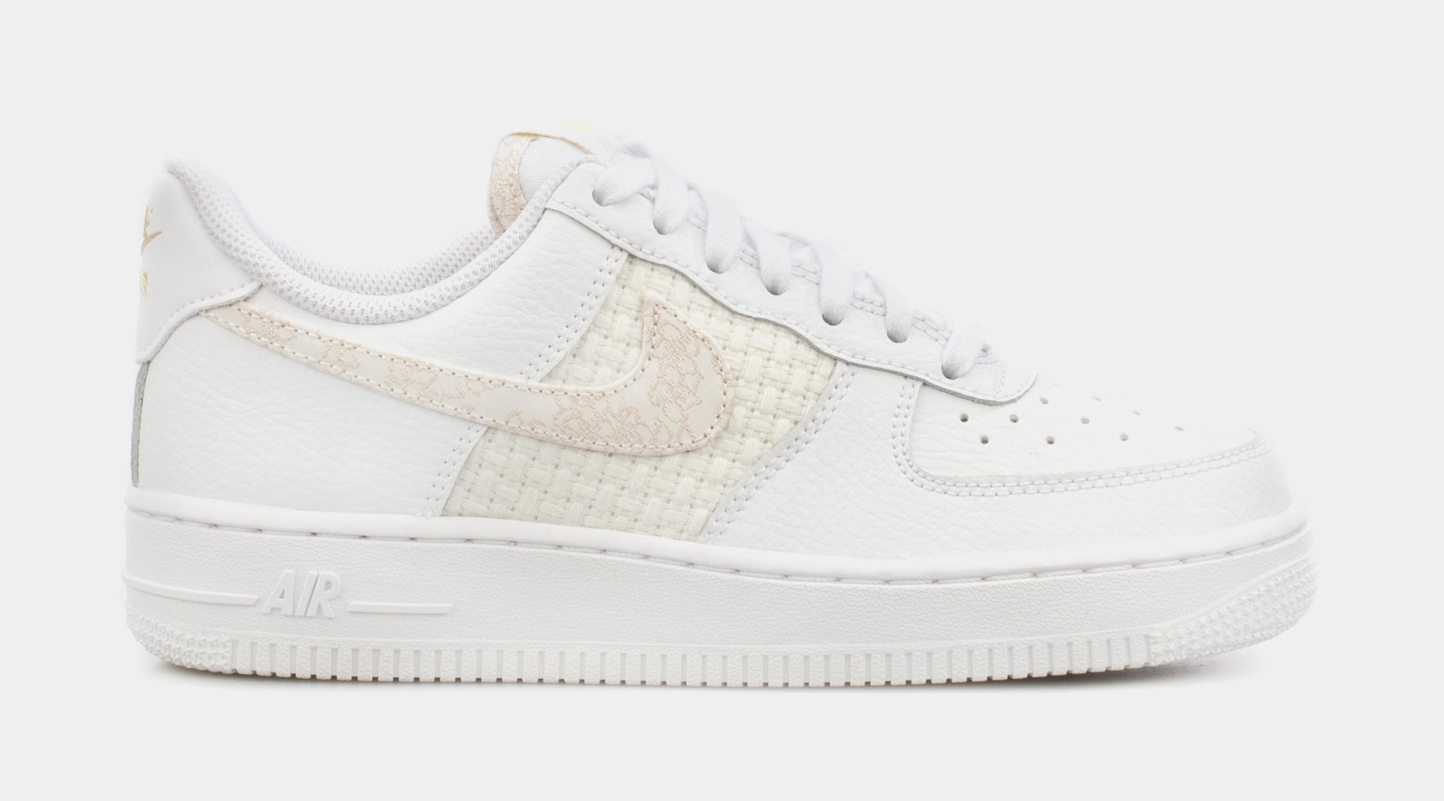 Nike Air Force 1 '07 SE Womens Lifestyle Shoes White Beige DO9458