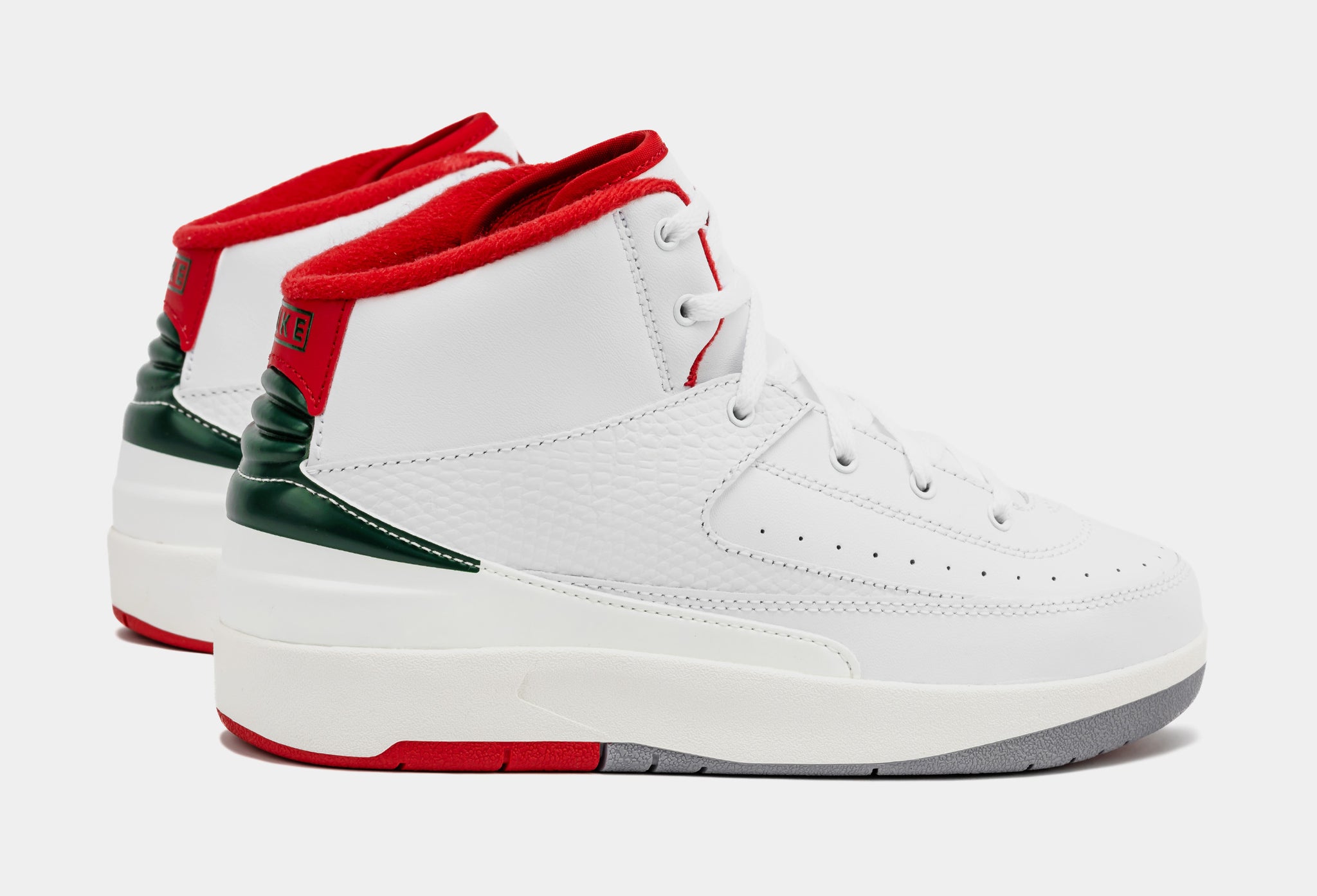 Air Jordan 2 Retro Italy Preschool Lifestyle Shoes (White/Fire Red) Free  Shipping