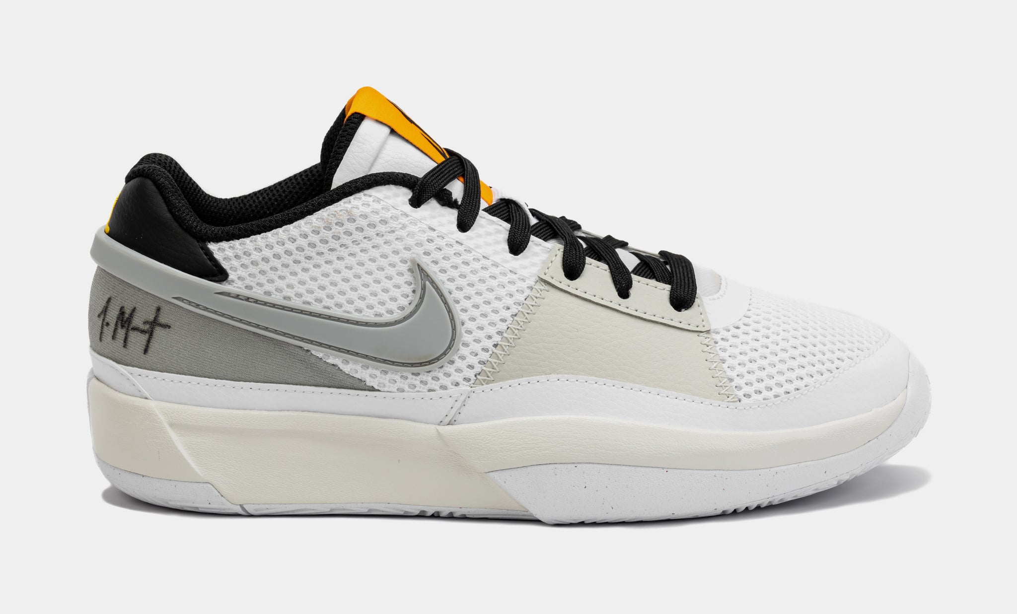 Nike basketball 2024 shoes grade school