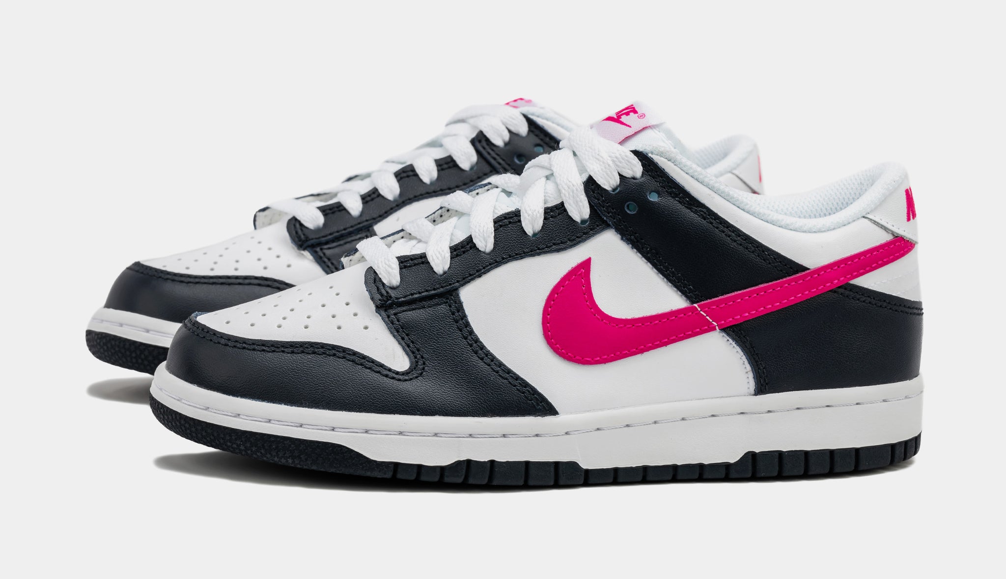 Nike dunks clearance pink and black