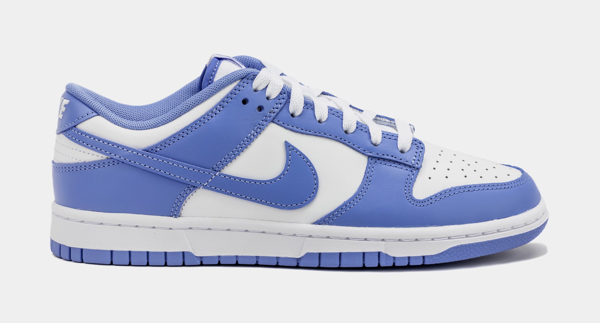 White blue outlet nike dunks