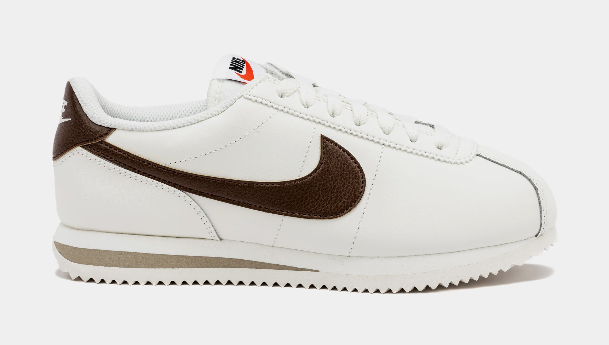 Nike cortez store shoe palace