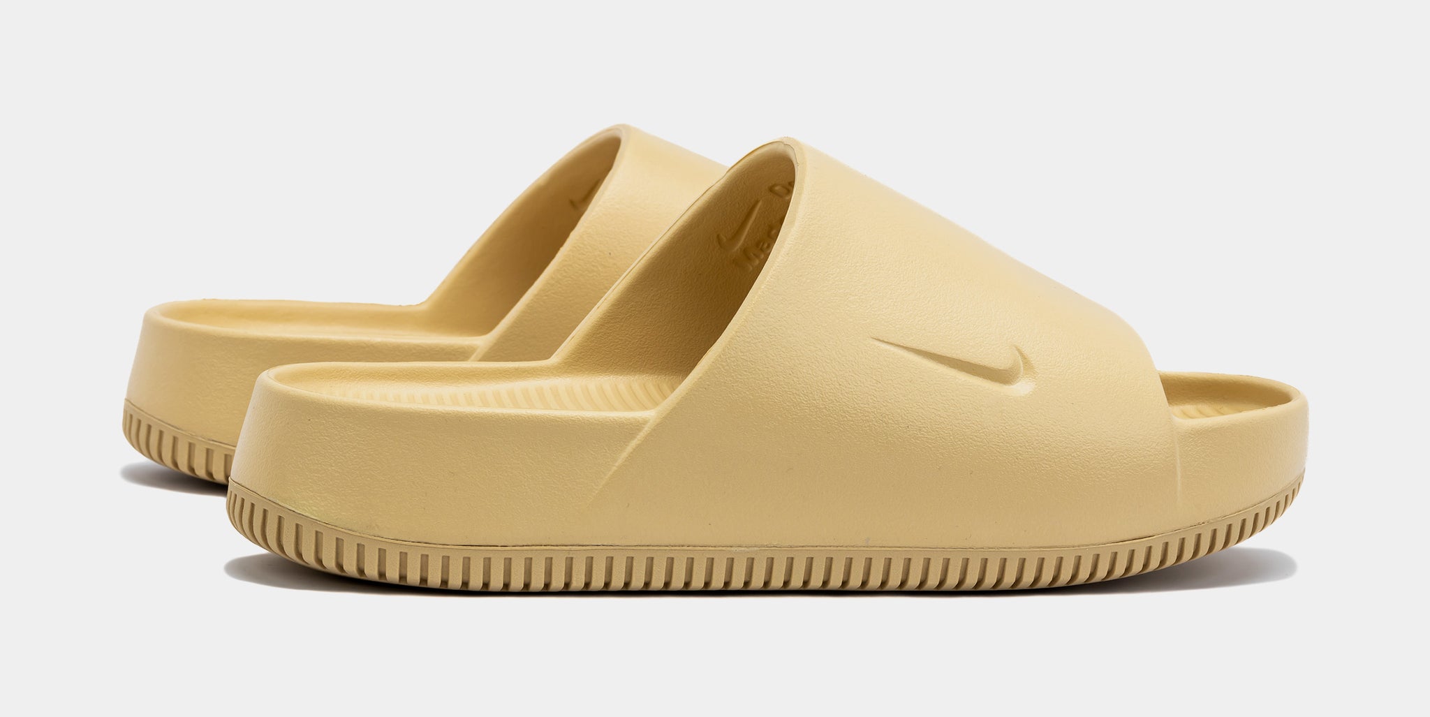 Nike Calm Slide Mens Sandals Sesame FD4116-200 – Shoe Palace