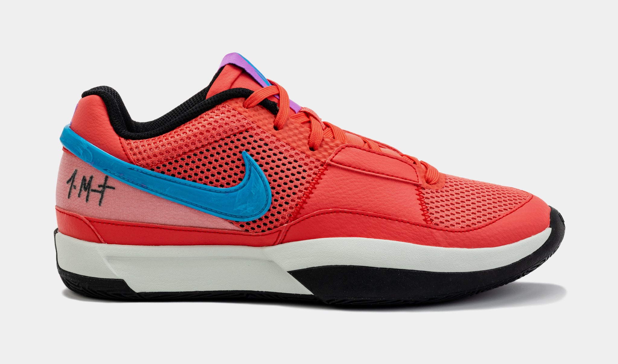 Nike color online red