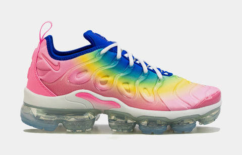 Pink and outlet blue vapormax plus