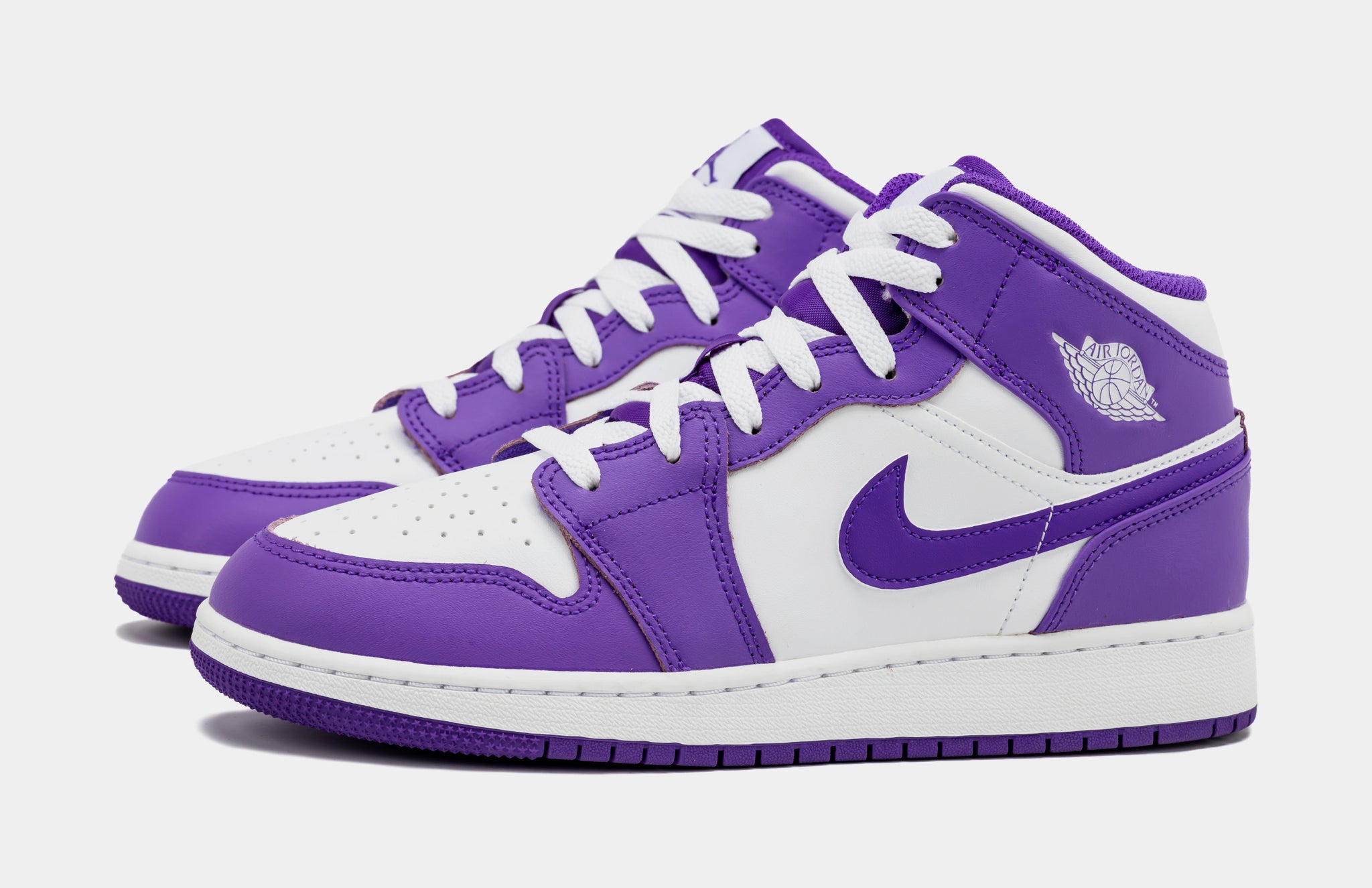 Purple and cheap white retro 1