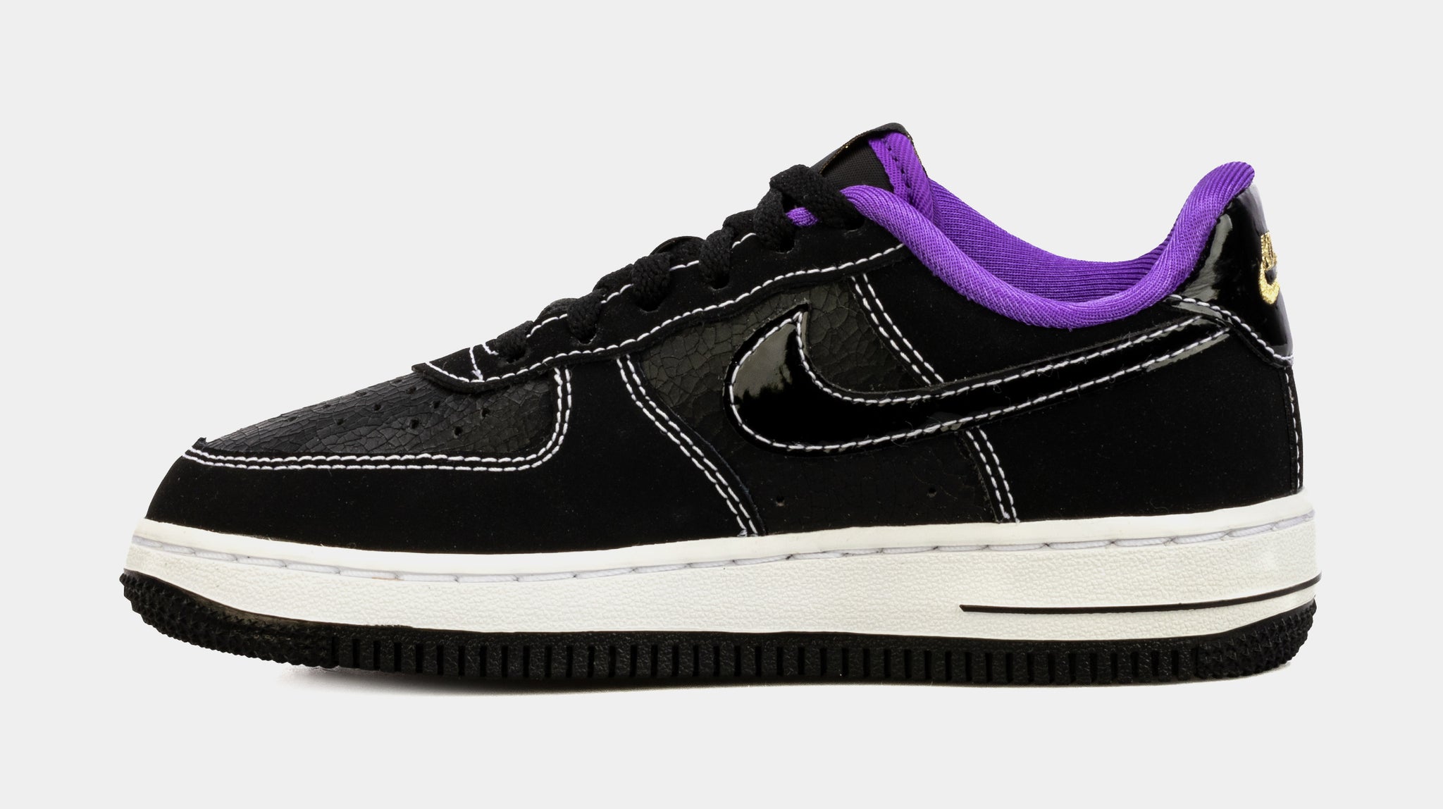 Nike air force 1 black hot sale shoe palace