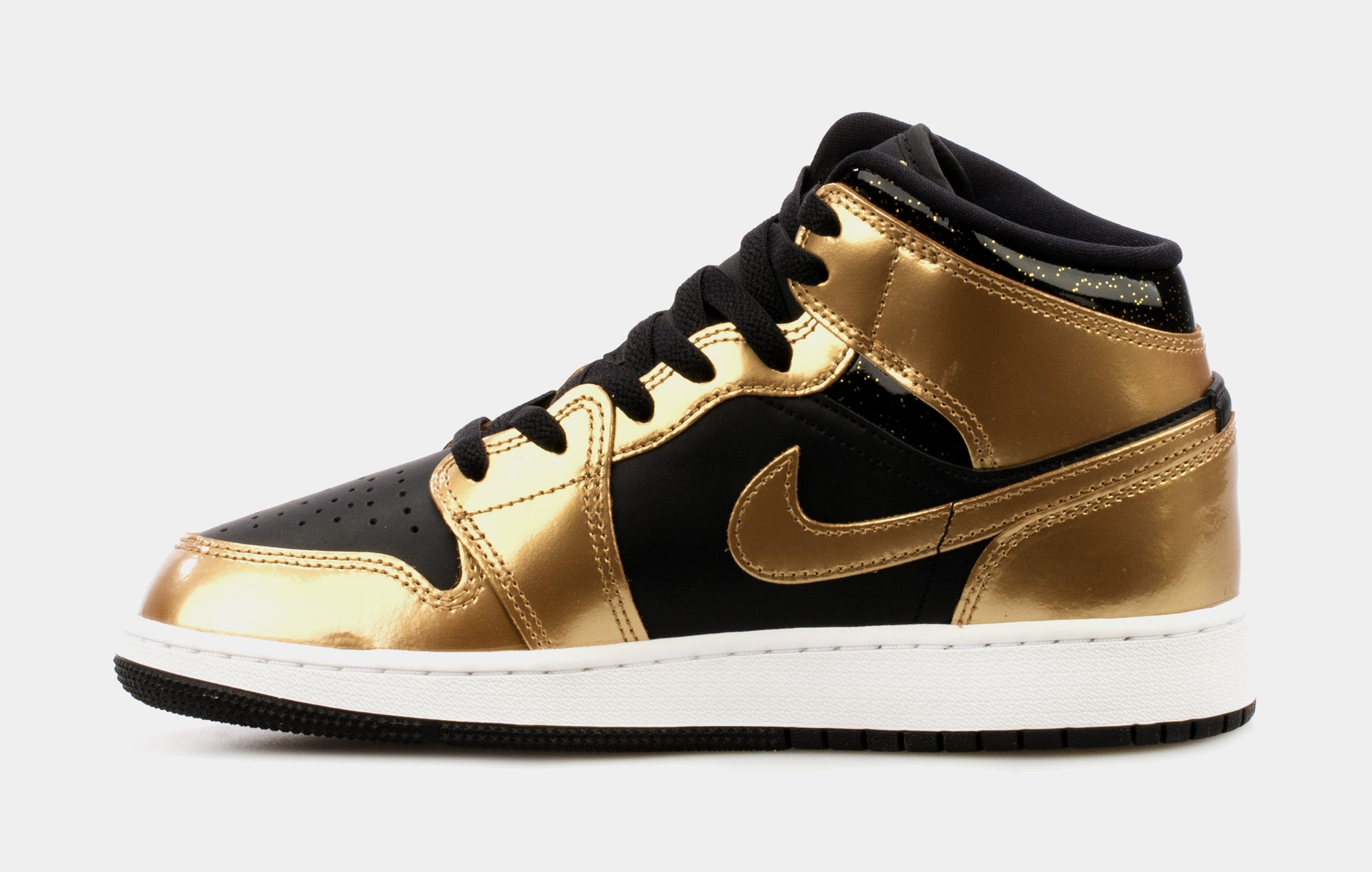 Air Jordan 1 Retro Mid Metallic Gold Grade School Lifestyle Shoes  (Black/Yellow Gold)