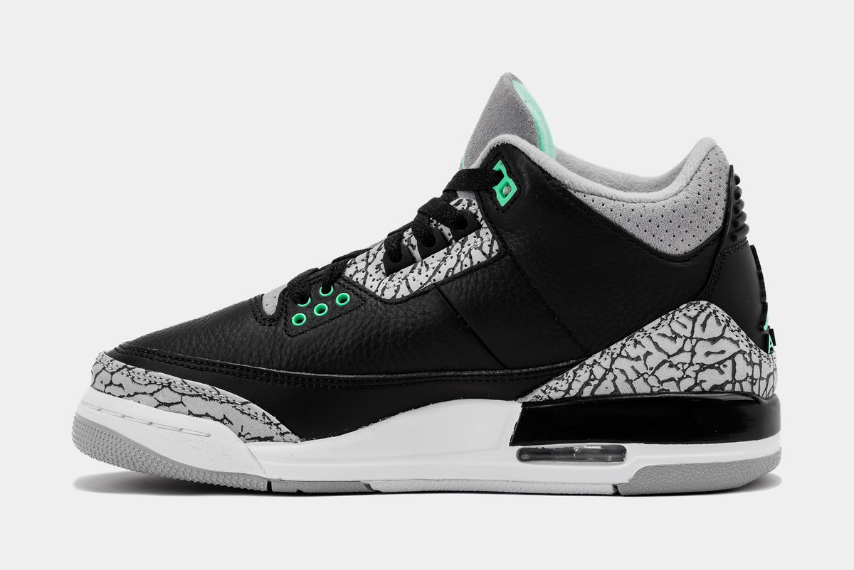 Jordan Air Jordan 3 Retro Green Glow Grade School Lifestyle Shoes Black ...