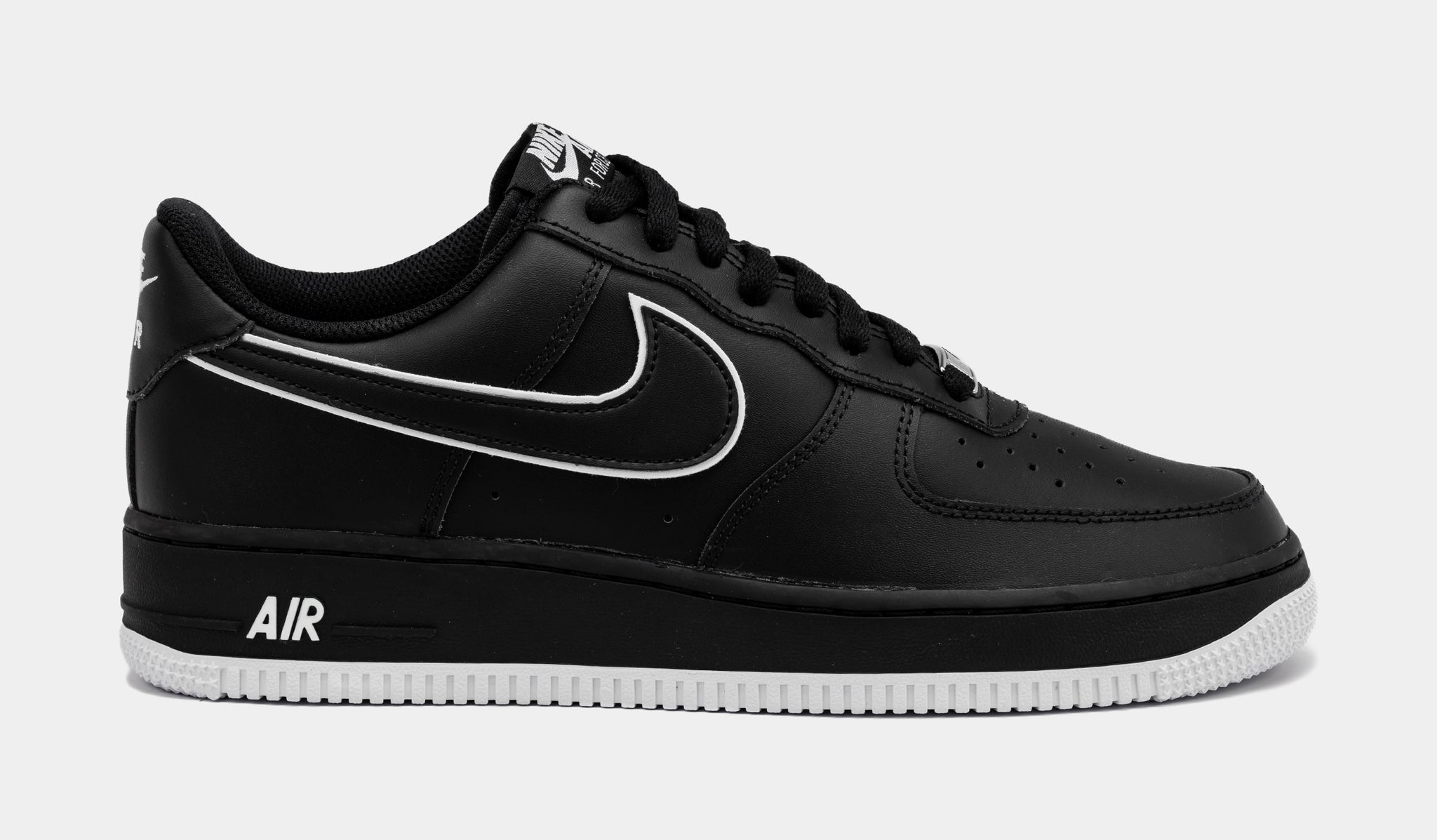 Air force 1 07 hotsell mens black and white