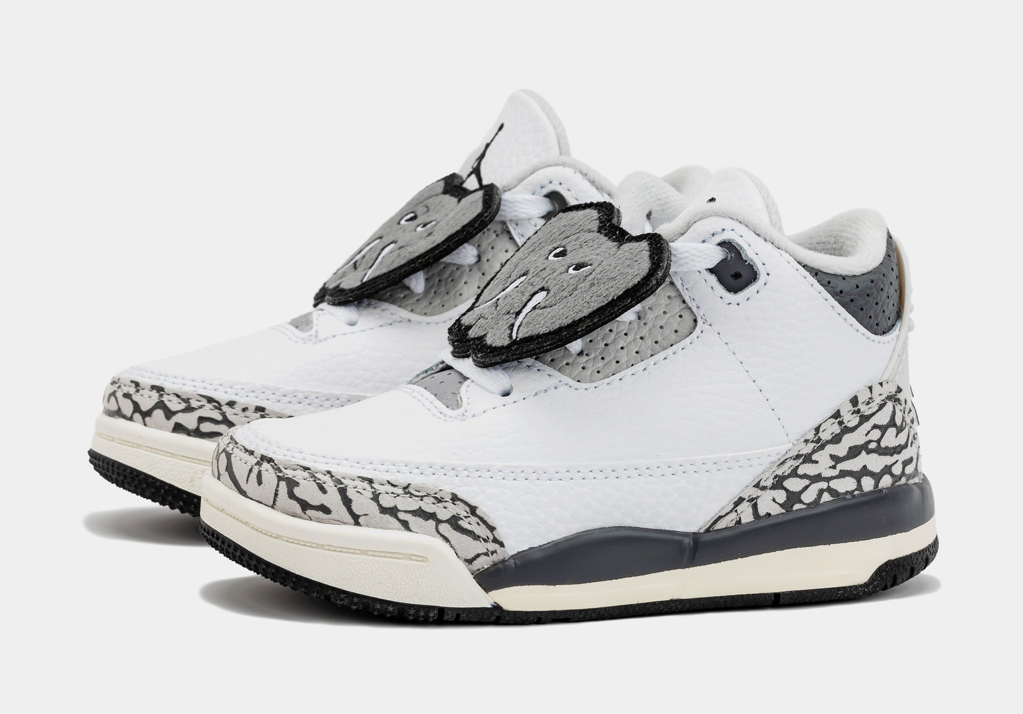 Jordan 3 clearance white and grey