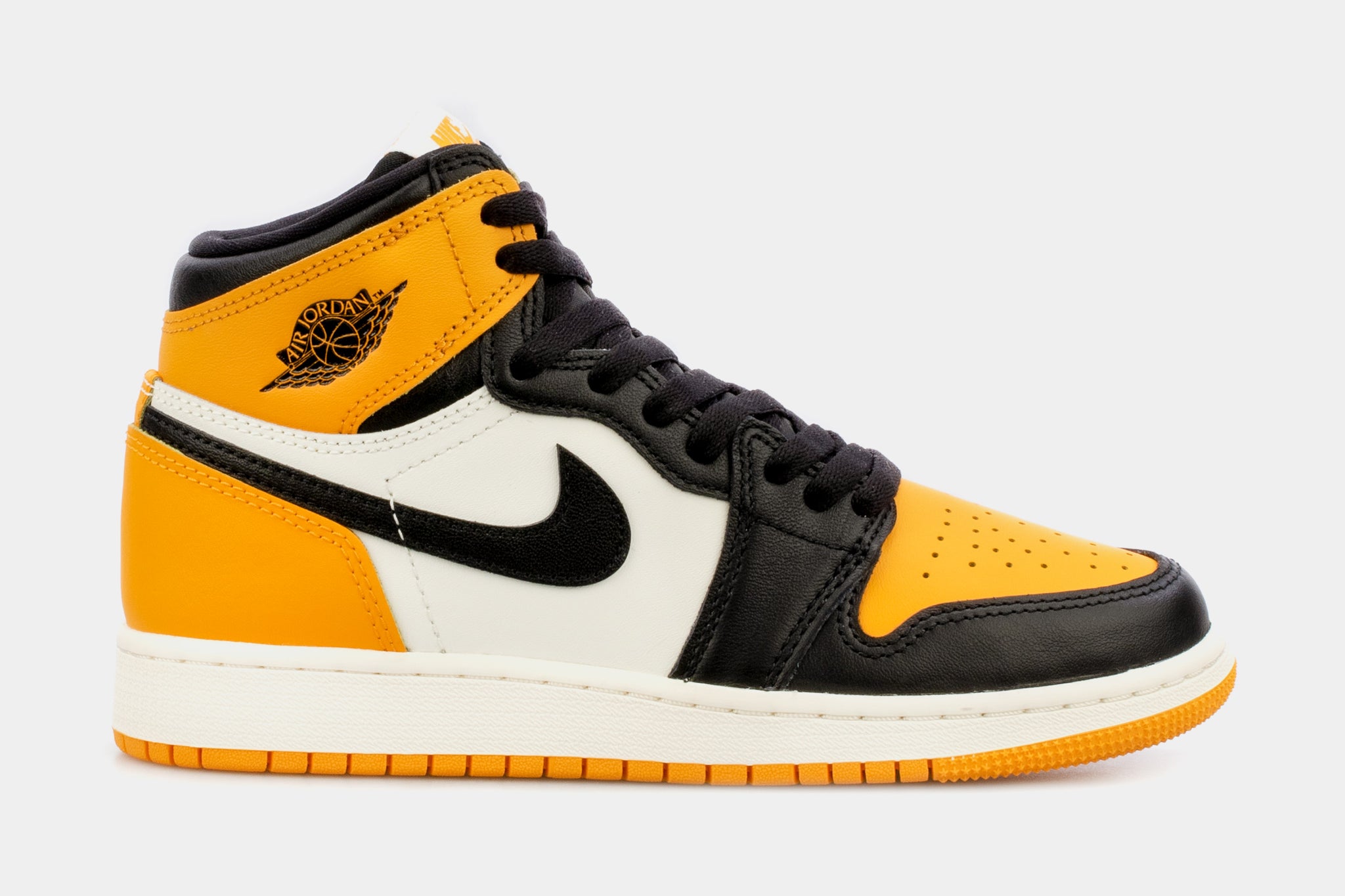 Retro 1 yellow store and black grade school