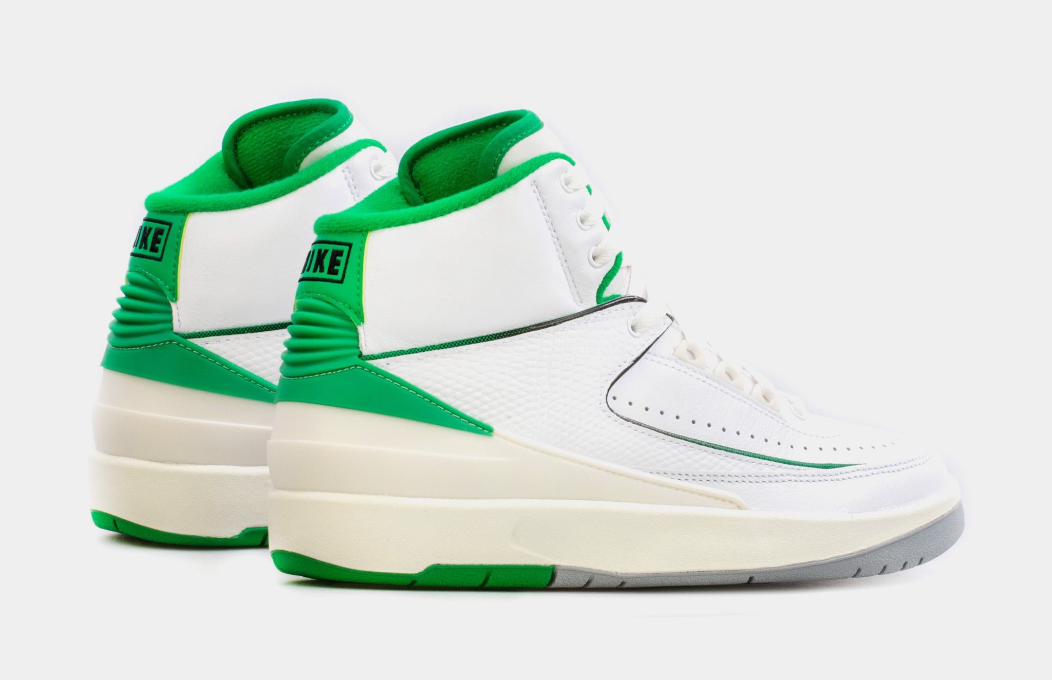 Air Jordan 2 Retro Lucky Green Grade School Lifestyle Shoes (White/Green)  Free Shipping