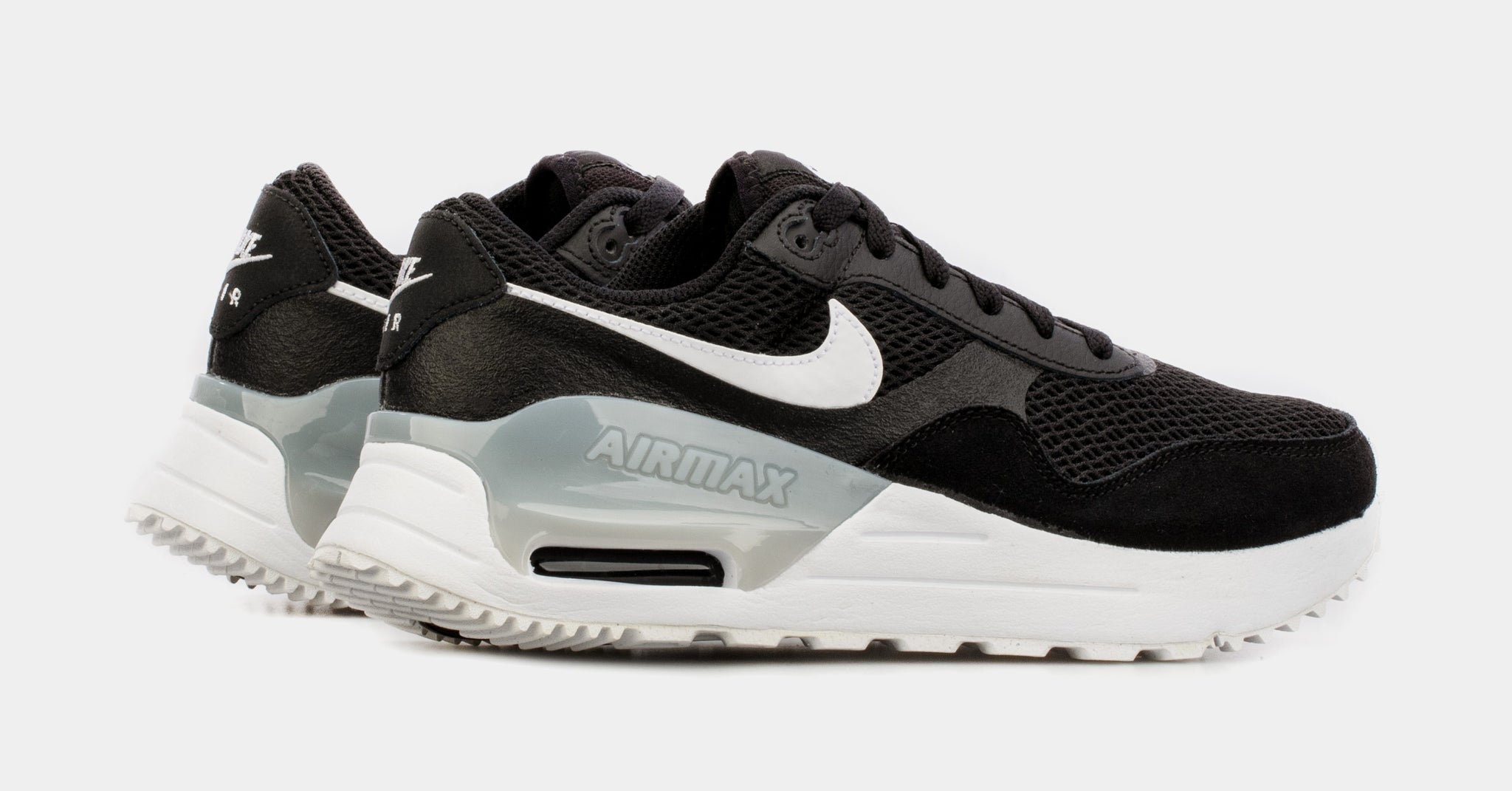 Nike air max on sale women black and white