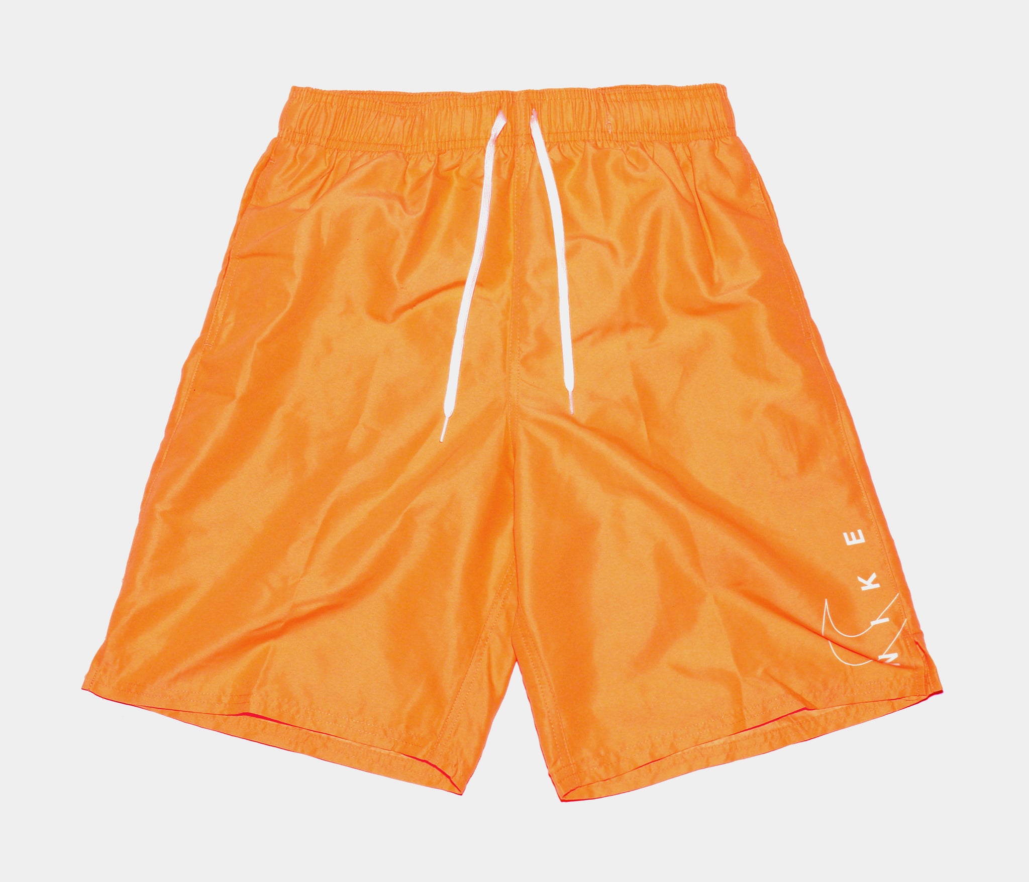 Short store orange nike