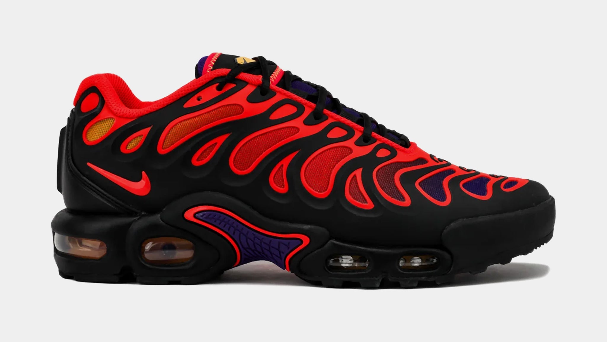 Air max plus men's black and red best sale