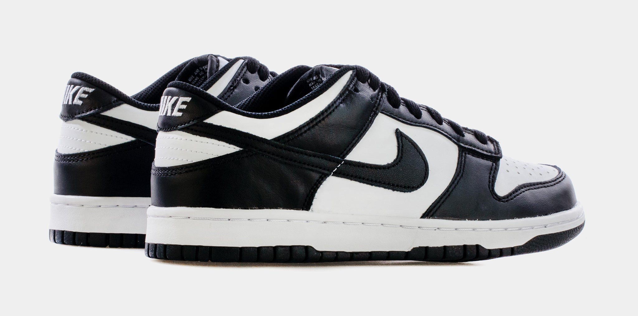 Nike dunks shop grade school