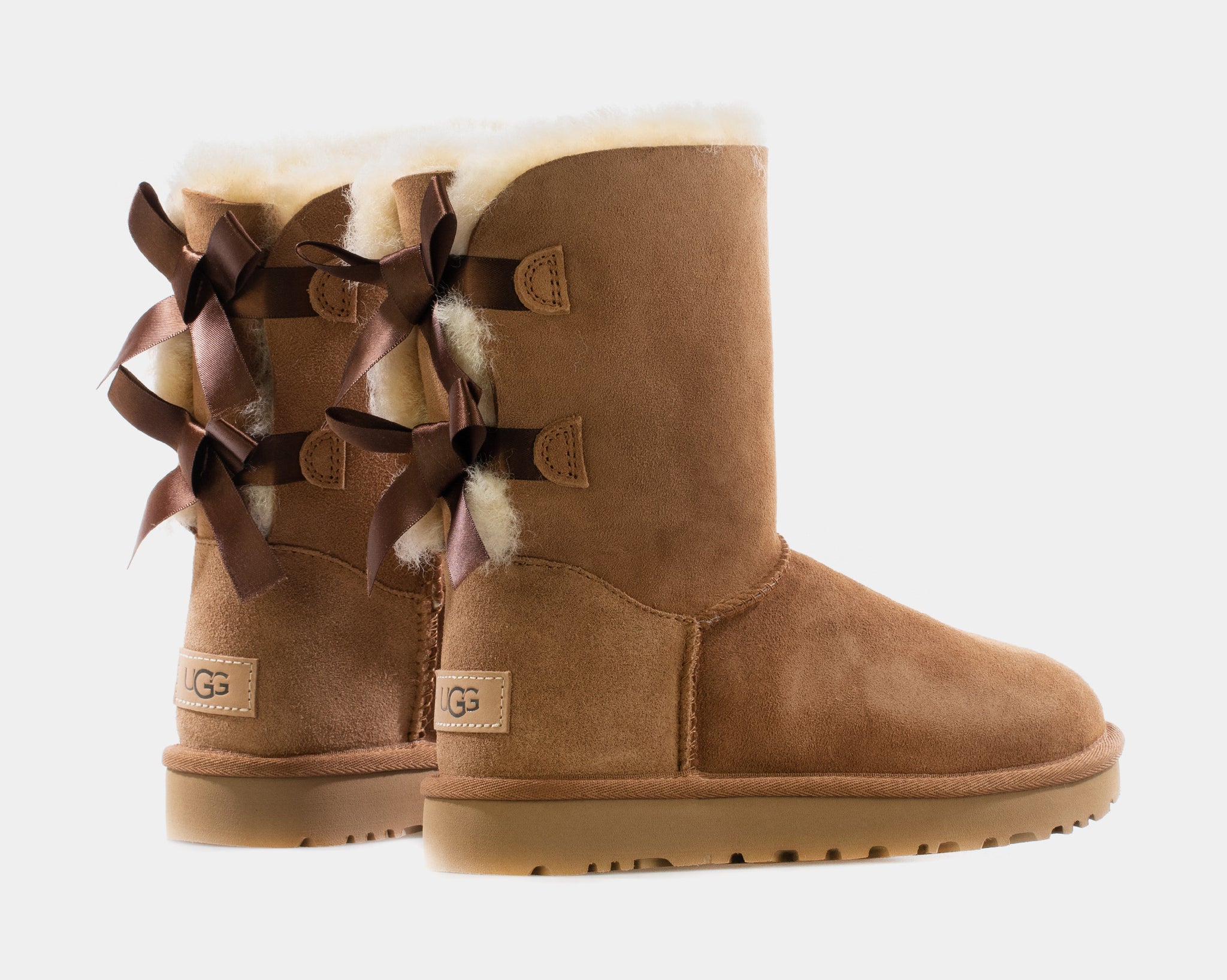 Womens bailey sales bow uggs