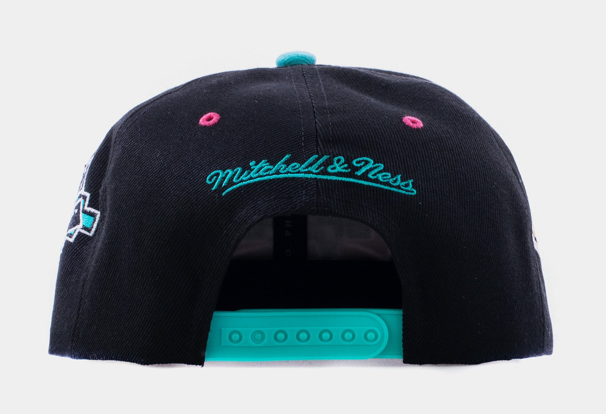 Shop Mitchell & Ness San Antonio Spurs The Grid Snapback Hat