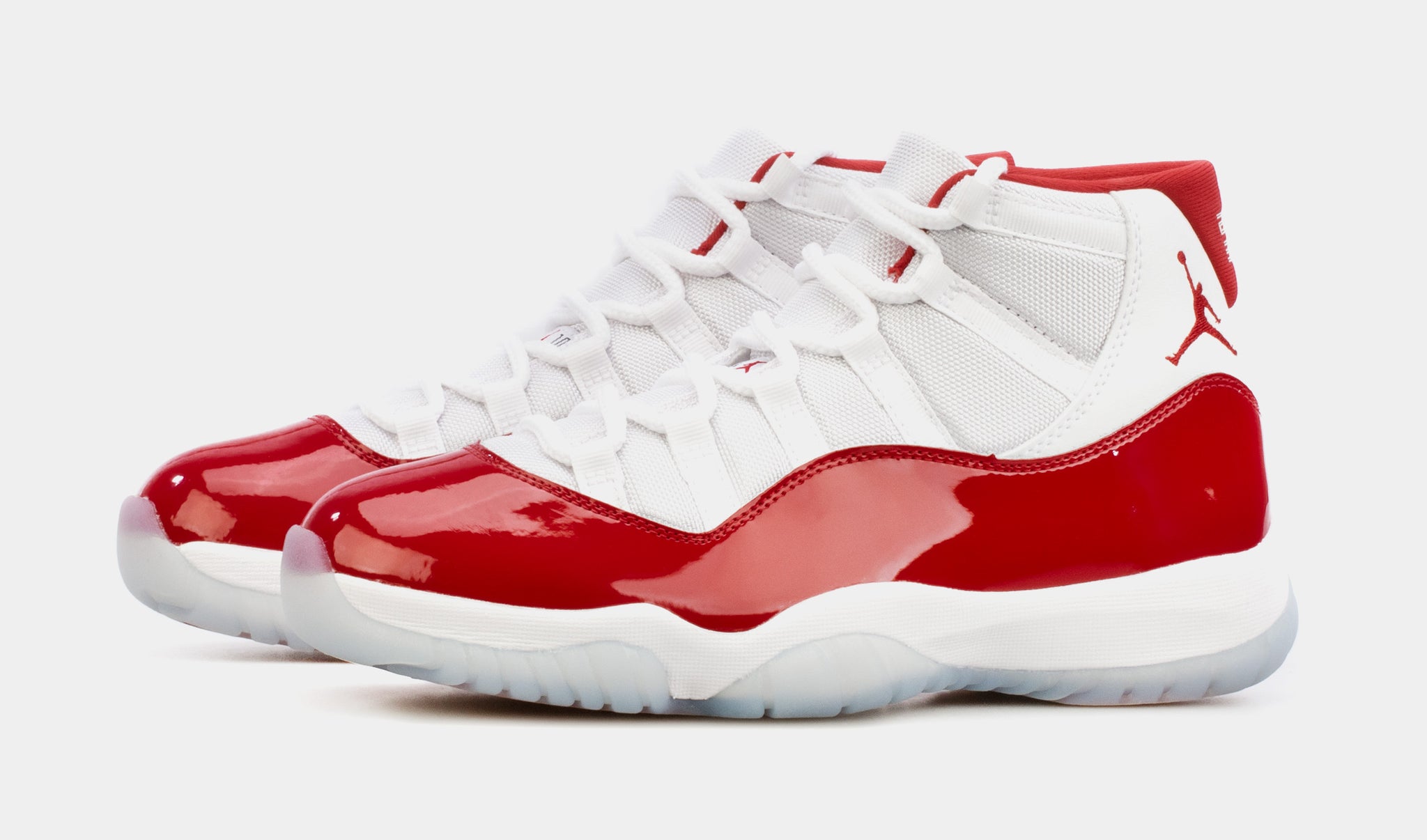 White n hot sale red 11s