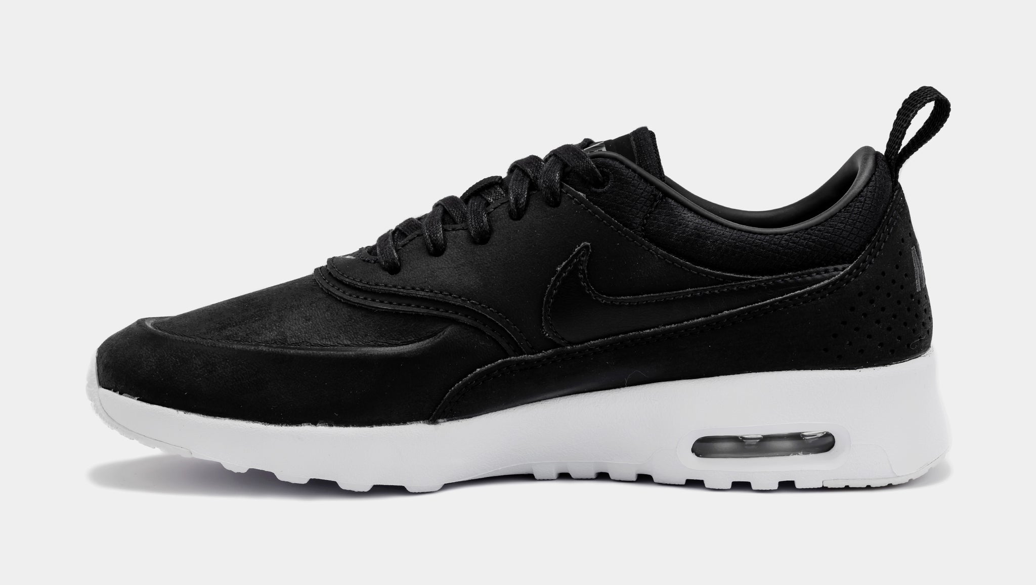 Womens black leather 2025 nike air max