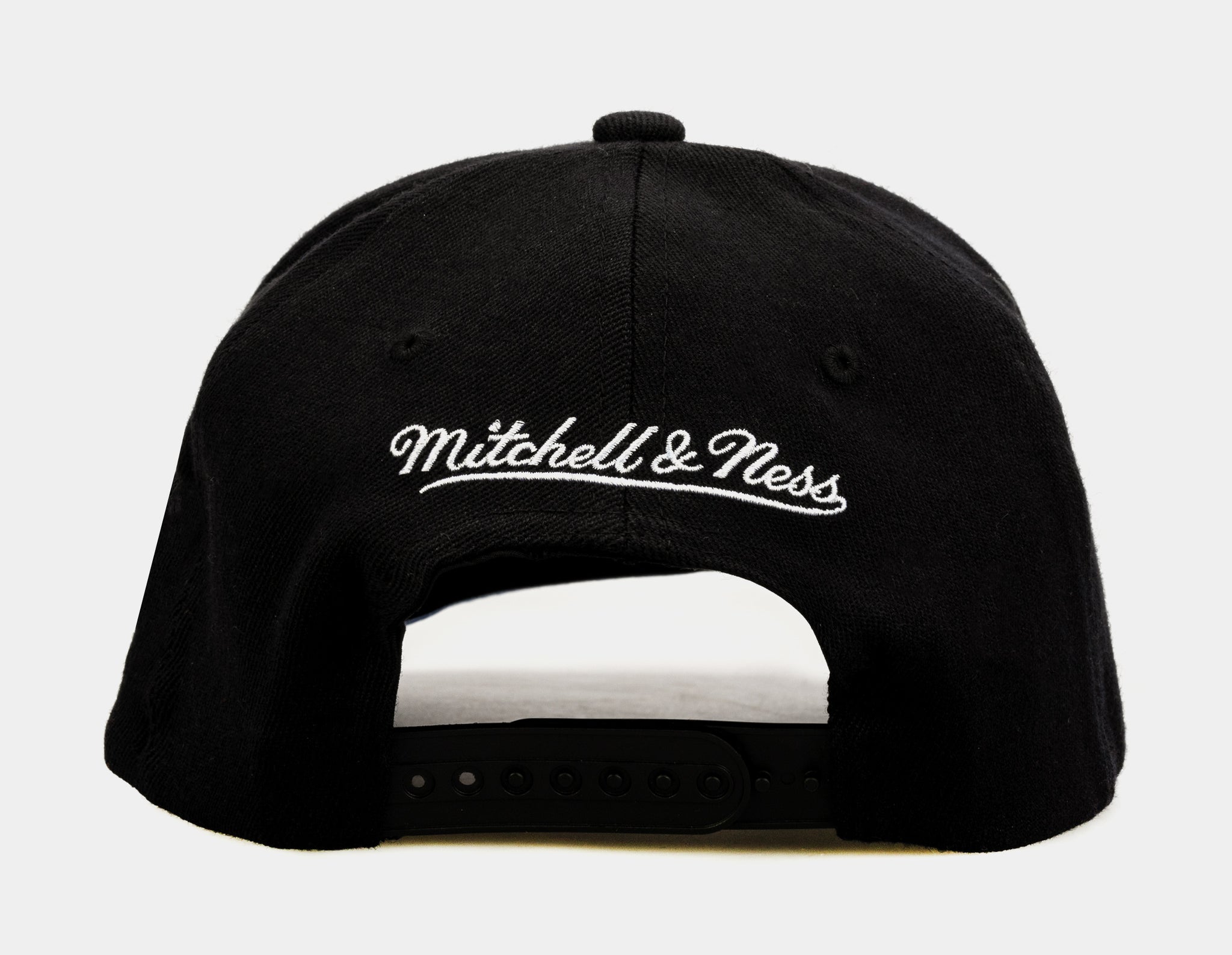 Dallas Mavericks Paintbrush White/Green Snapback - Mitchell & Ness cap