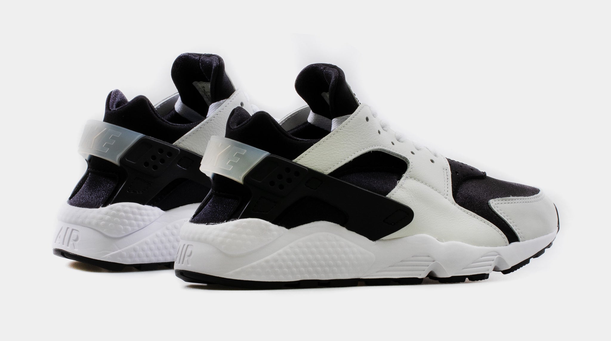 Black and white nike huarache outlet shoes