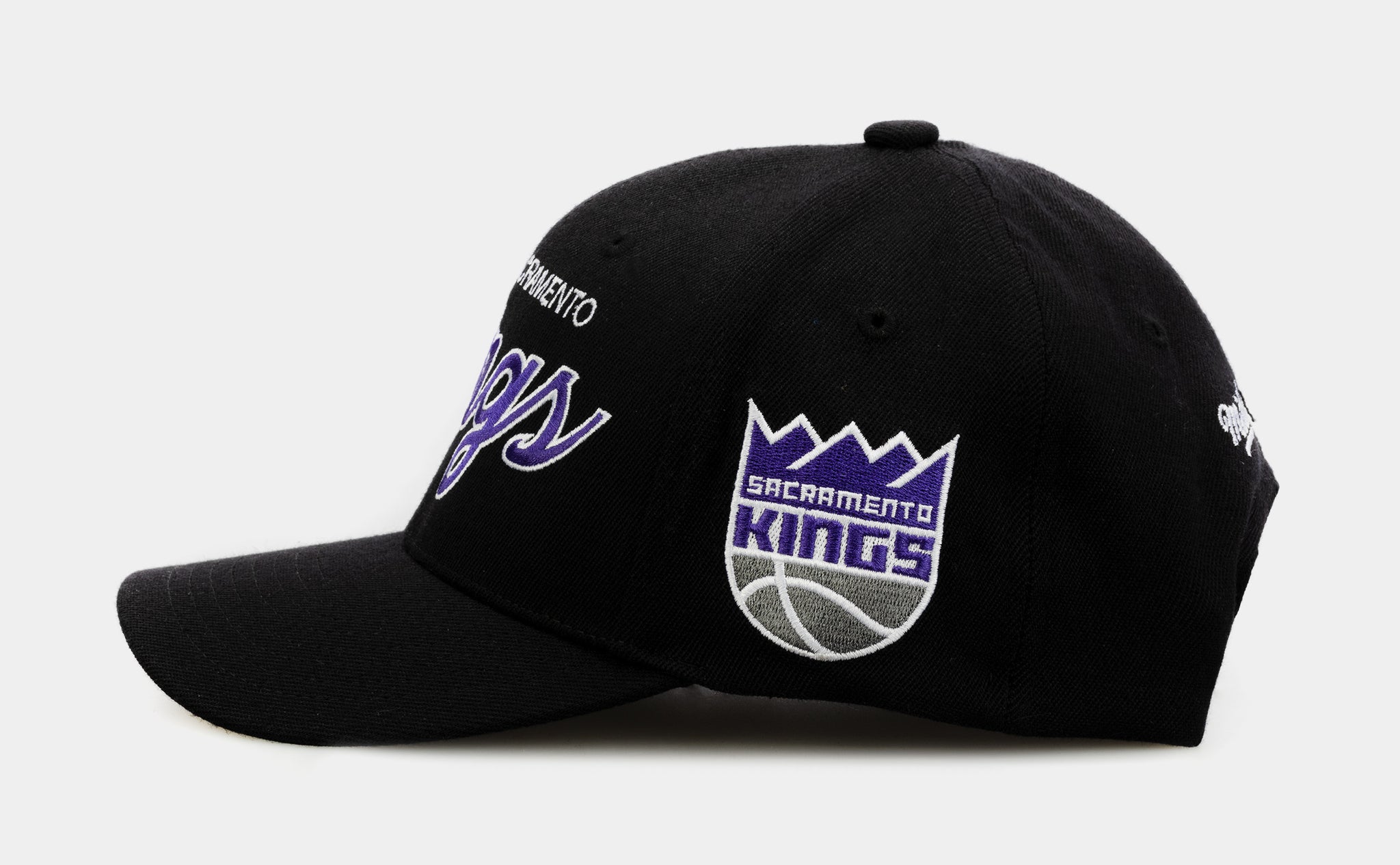 Men's Sacramento Kings Mitchell & Ness Black Side Core 2.0