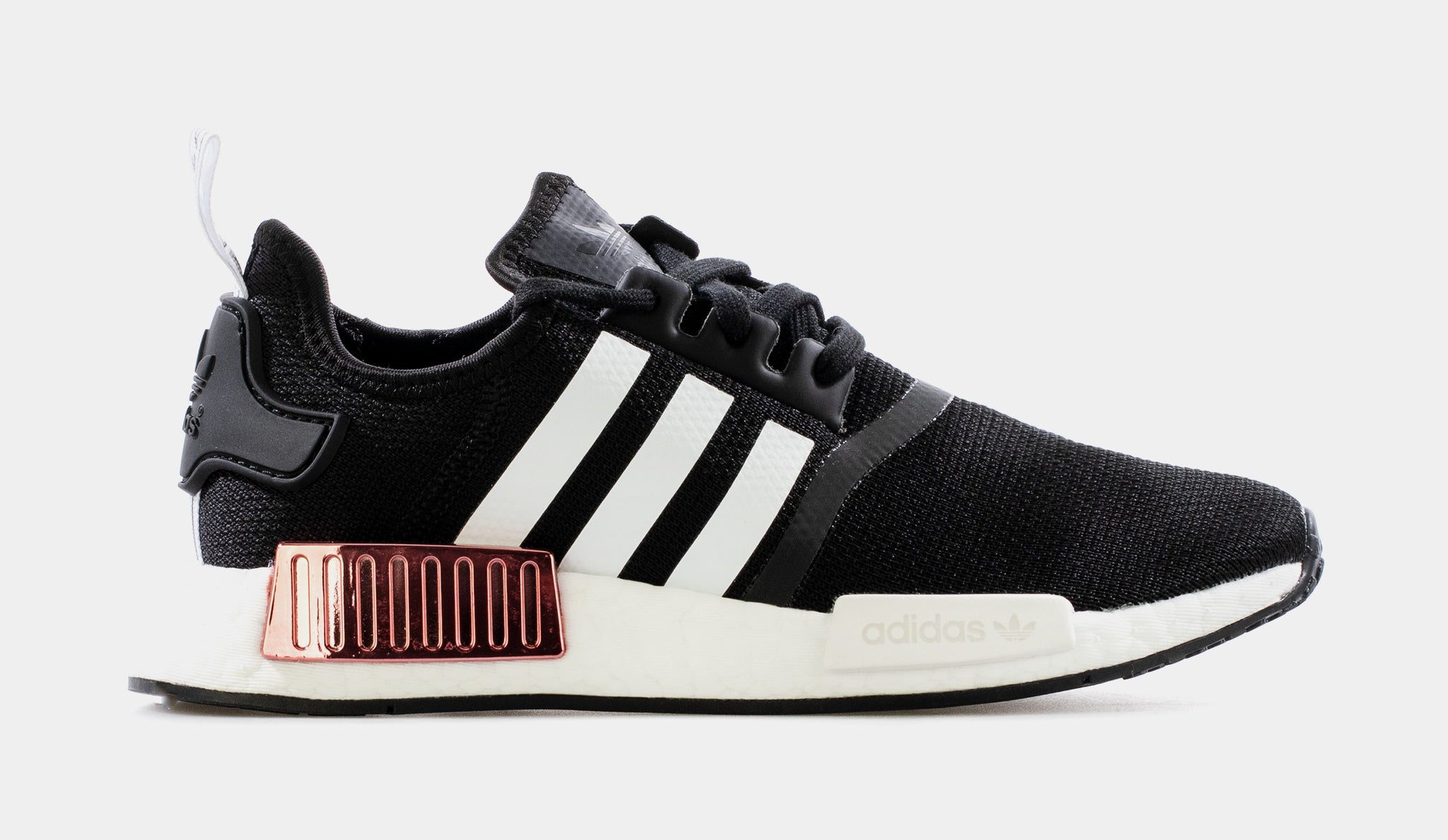 Adidas nmd r1 clearance womens black and pink