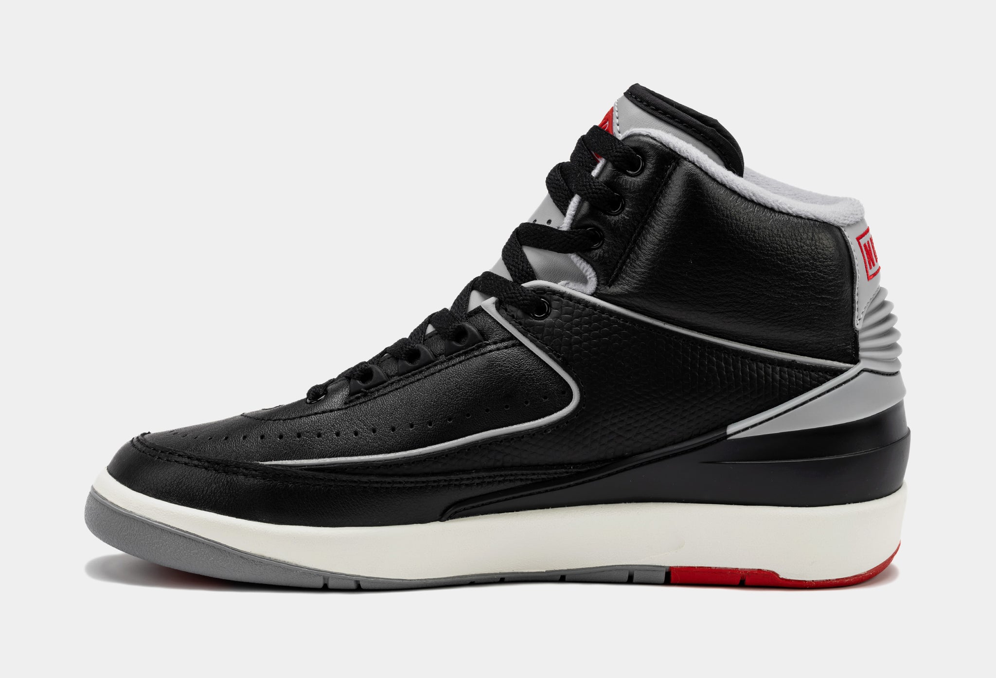 Air Jordan 2 Retro Black Cement Mens Lifestyle Shoes (Black/Cement Grey)