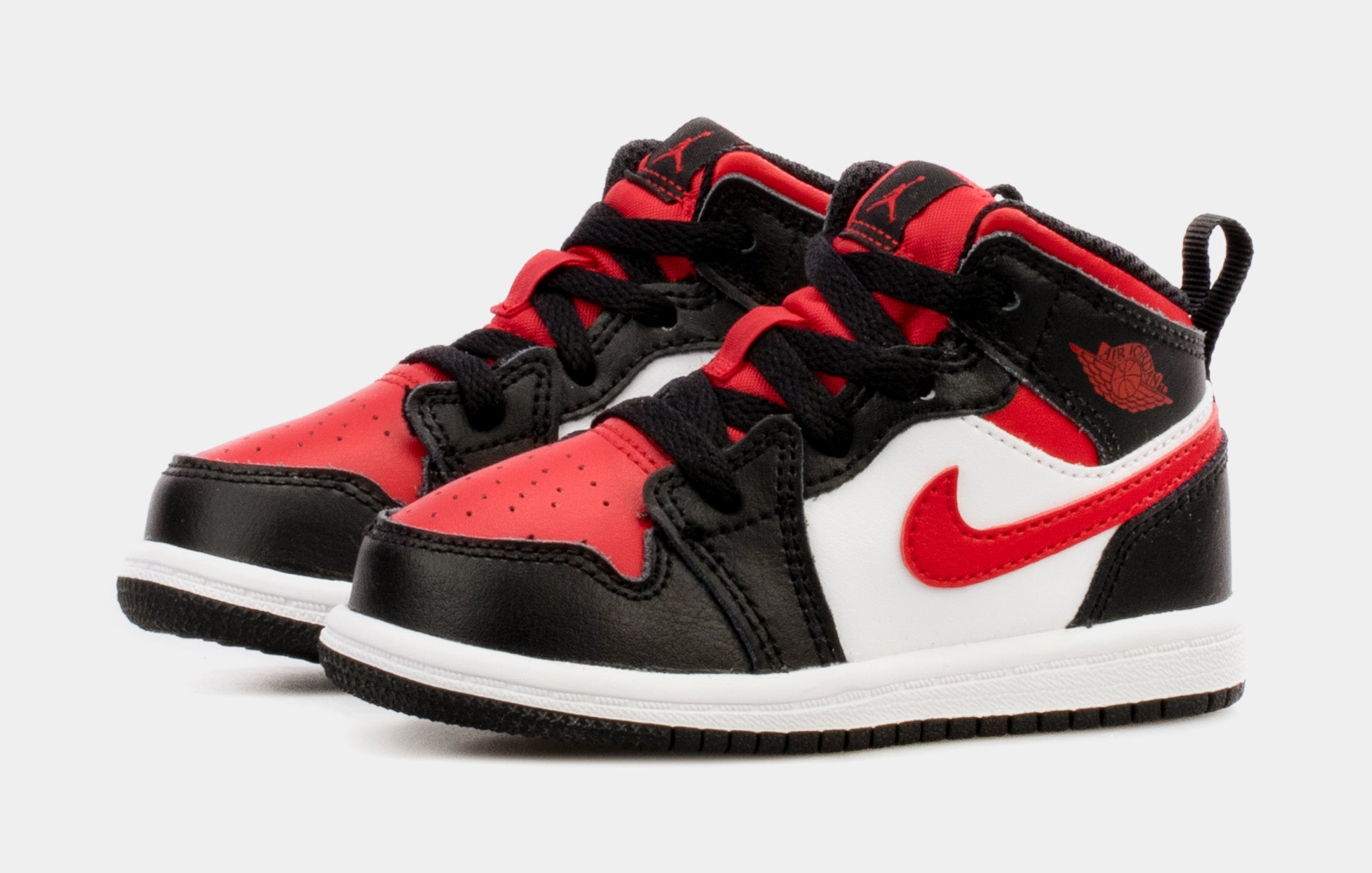 Black and red jordans for cheap kids