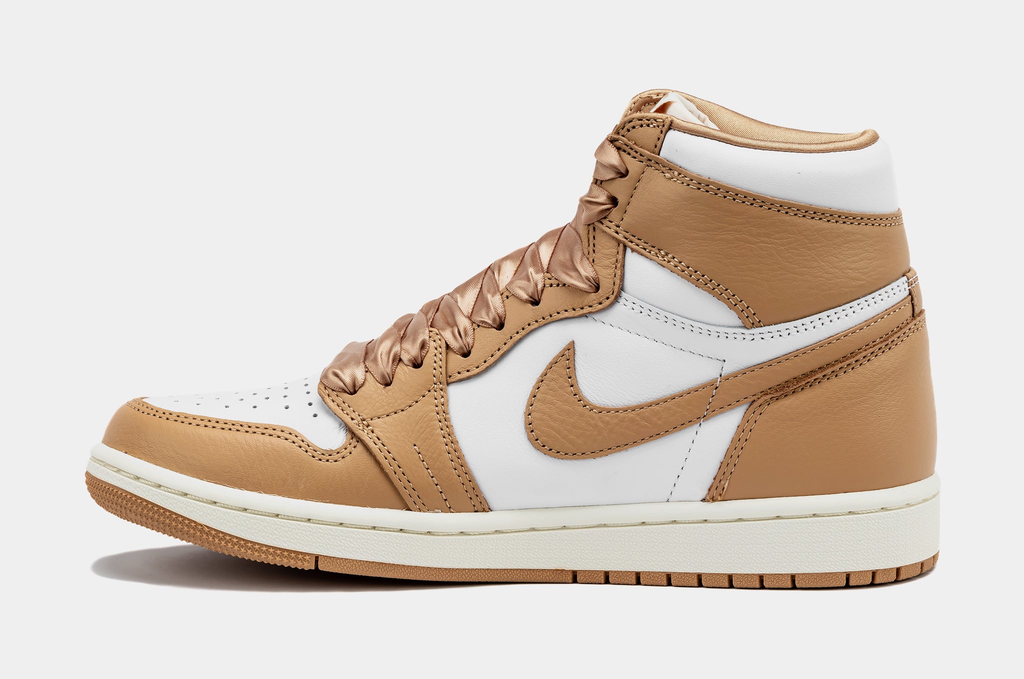 Jordan Air Jordan 1 Retro High OG Praline Womens Lifestyle Shoes